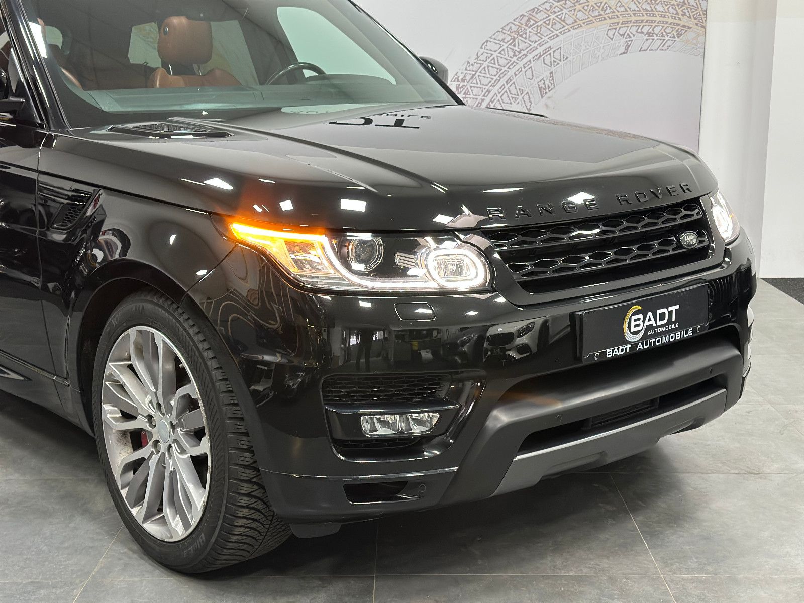 Fahrzeugabbildung Land Rover Range Rover Sport HSE Dynamic*PANO*KEYLESS*TOTWI