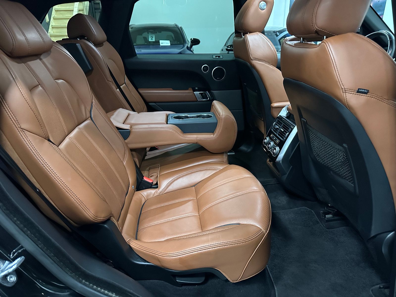 Fahrzeugabbildung Land Rover Range Rover Sport HSE Dynamic*PANO*KEYLESS*TOTWI