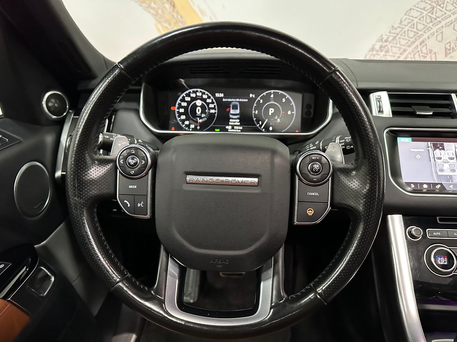 Fahrzeugabbildung Land Rover Range Rover Sport HSE Dynamic*PANO*KEYLESS*TOTWI