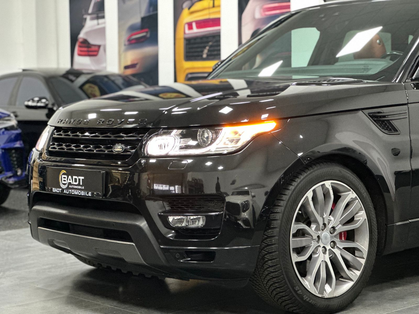 Fahrzeugabbildung Land Rover Range Rover Sport HSE Dynamic*PANO*KEYLESS*TOTWI