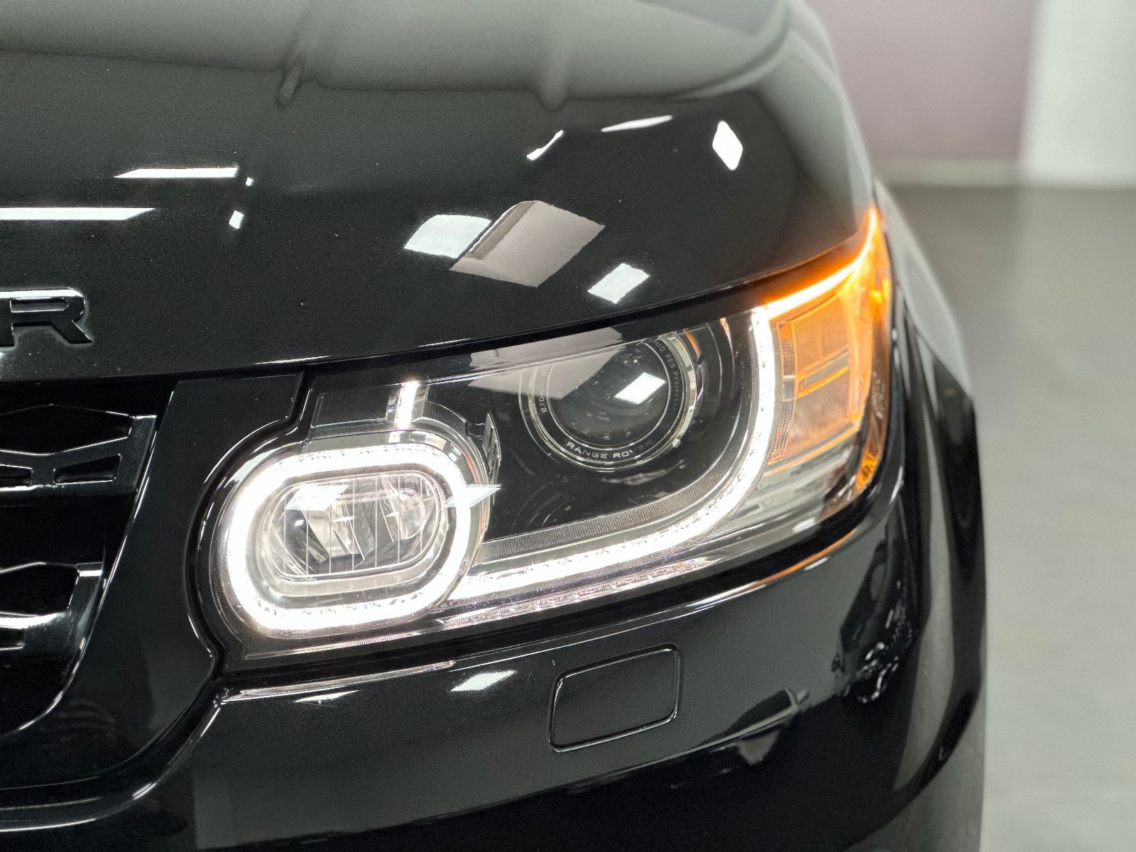 Fahrzeugabbildung Land Rover Range Rover Sport HSE Dynamic*PANO*KEYLESS*TOTWI