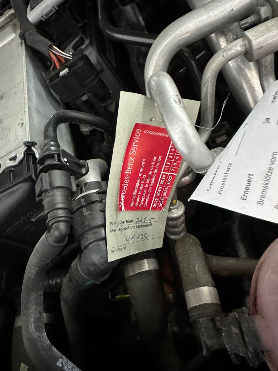 Fahrzeugabbildung Mercedes-Benz C 350 e Limousine*Totwinkel*Standheizung*