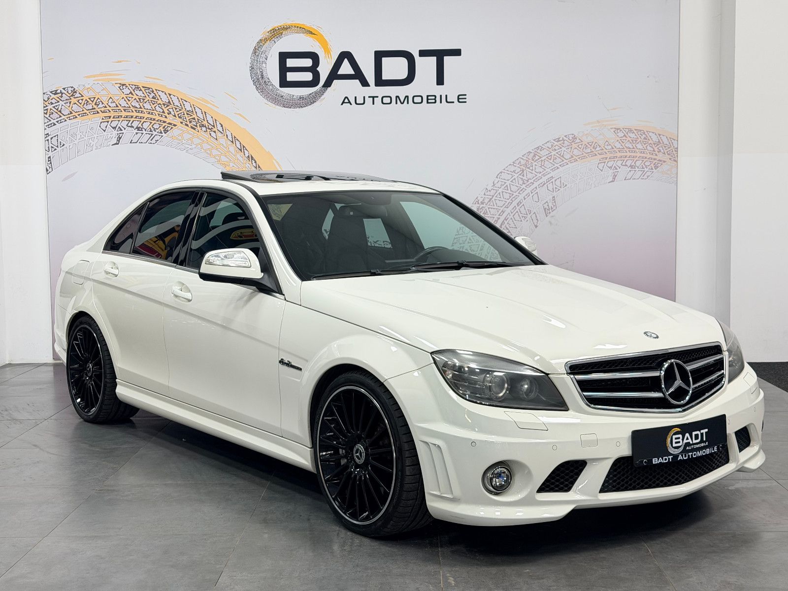 Fahrzeugabbildung Mercedes-Benz C 63 AMG Performance Package P30 Sperrdiff.