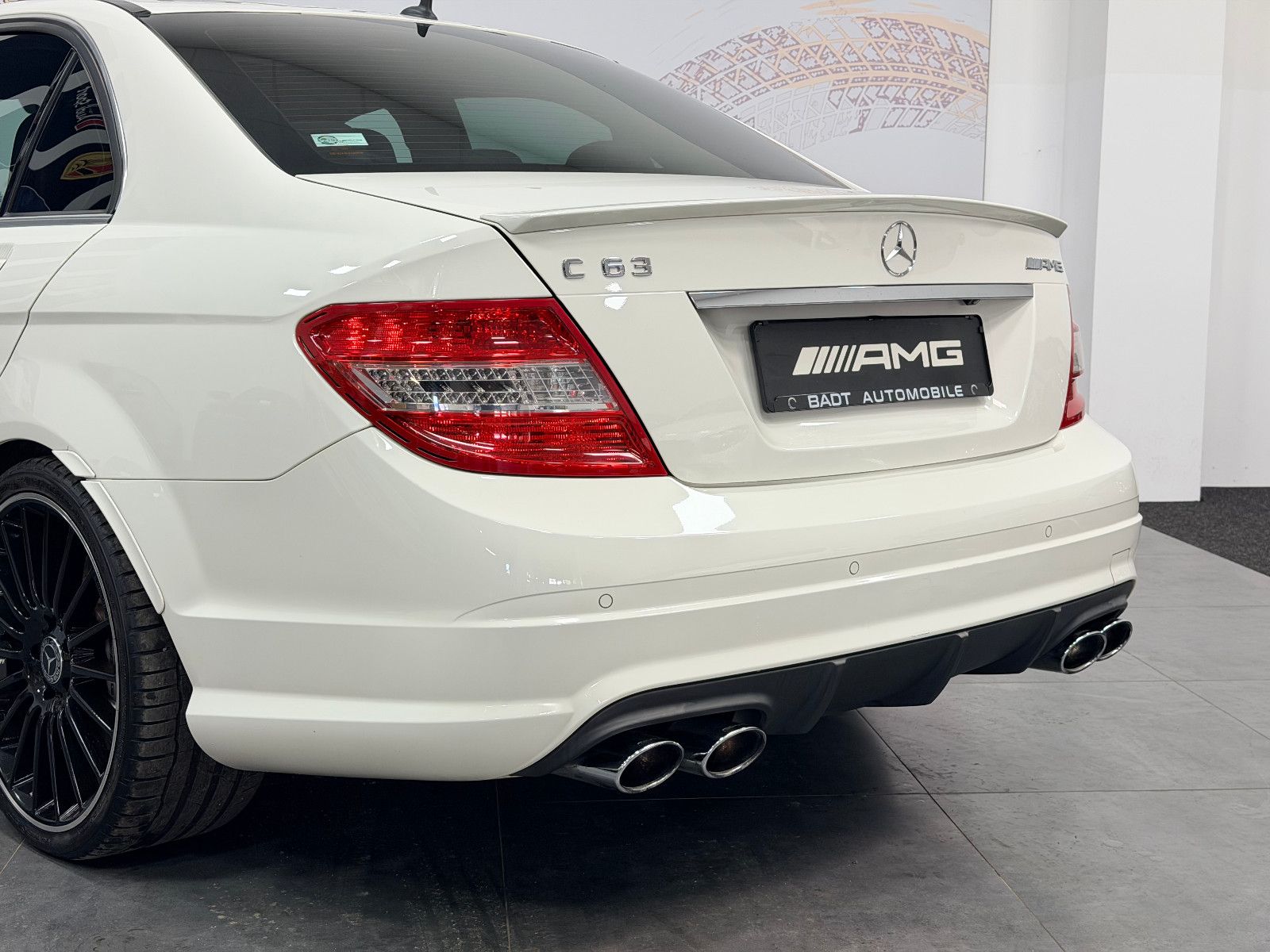 Fahrzeugabbildung Mercedes-Benz C 63 AMG Performance Package P30 Sperrdiff.