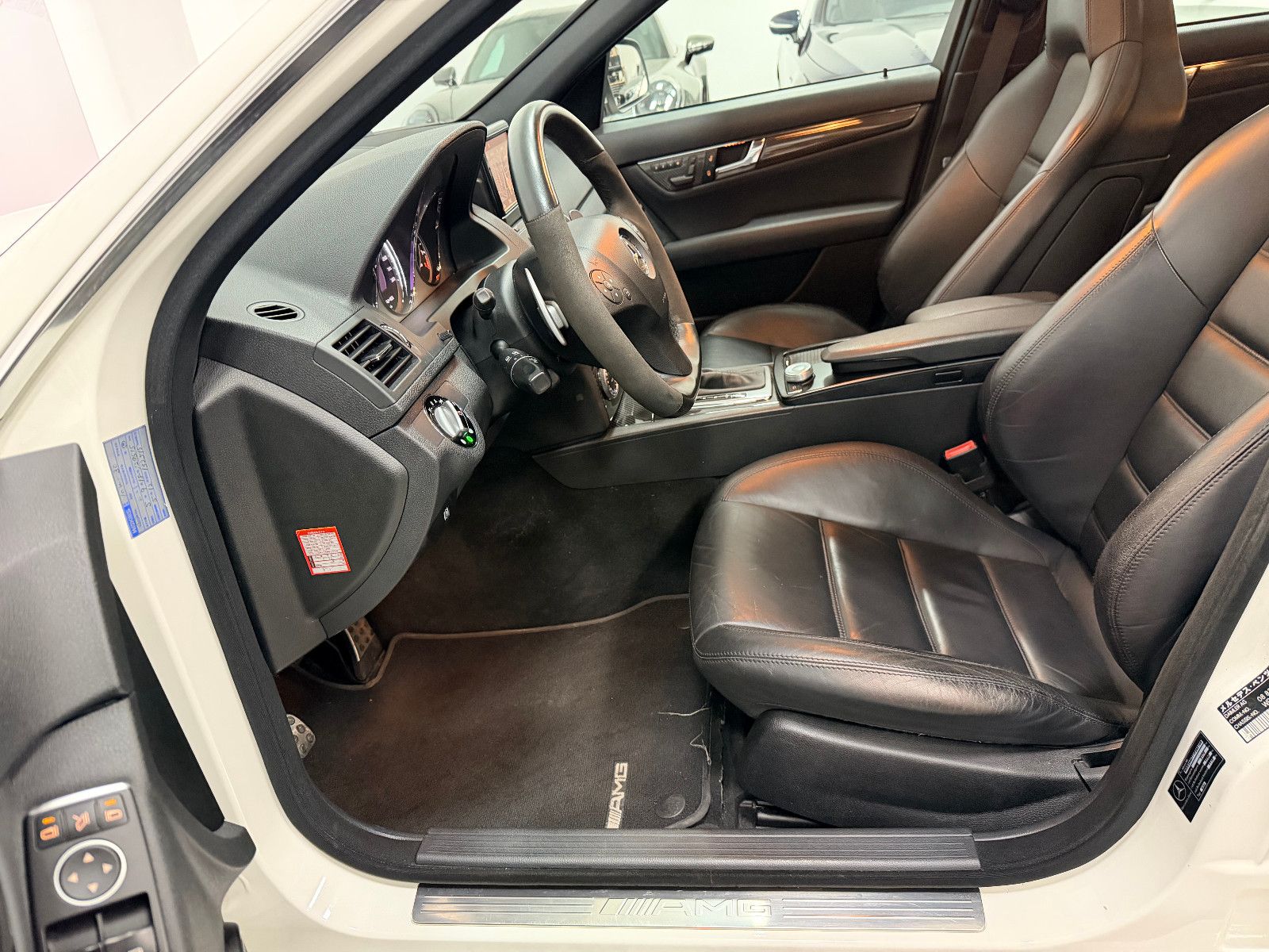 Fahrzeugabbildung Mercedes-Benz C 63 AMG Performance Package P30 Sperrdiff.