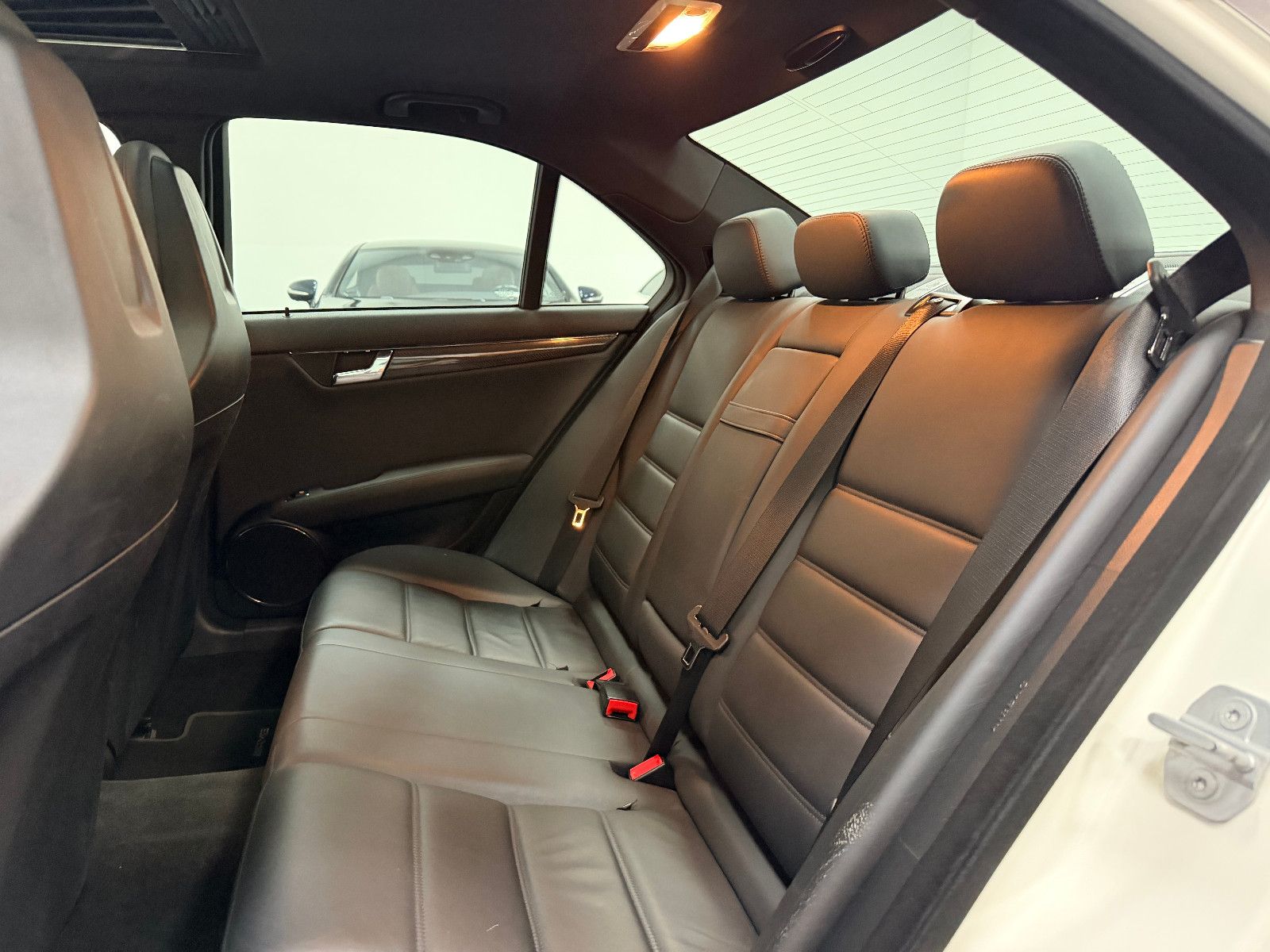 Fahrzeugabbildung Mercedes-Benz C 63 AMG Performance Package P30 Sperrdiff.