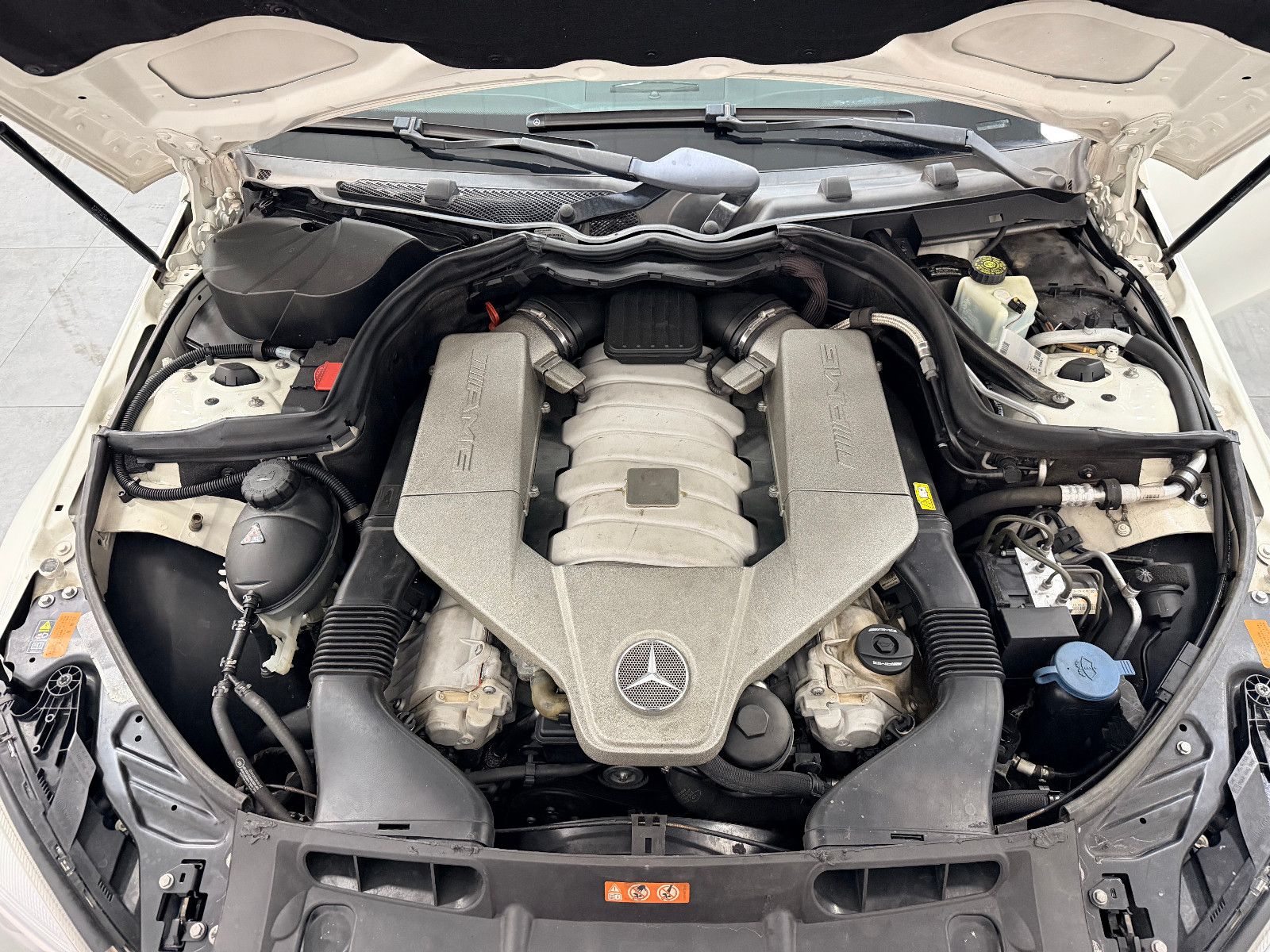 Fahrzeugabbildung Mercedes-Benz C 63 AMG Performance Package P30 Sperrdiff.