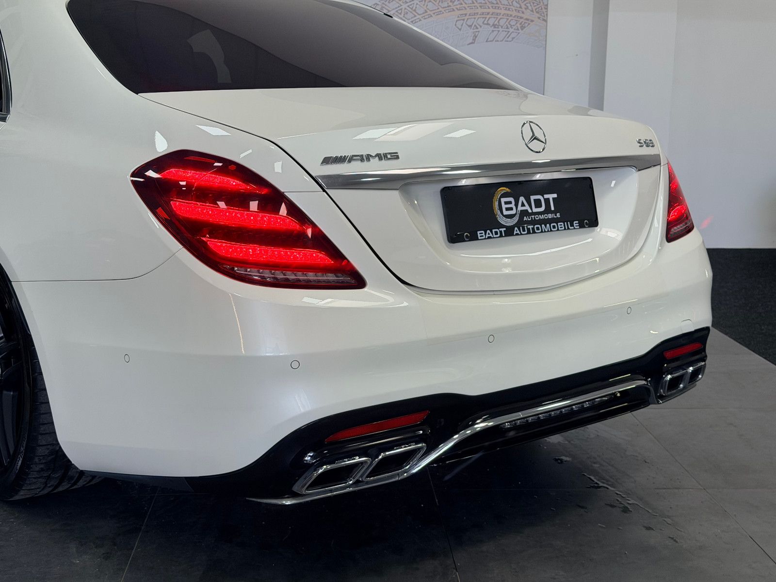 Fahrzeugabbildung Mercedes-Benz S 63 AMG 4Matic+ L *PANO*HUD*360°*DTR*SOFTCLOSE*