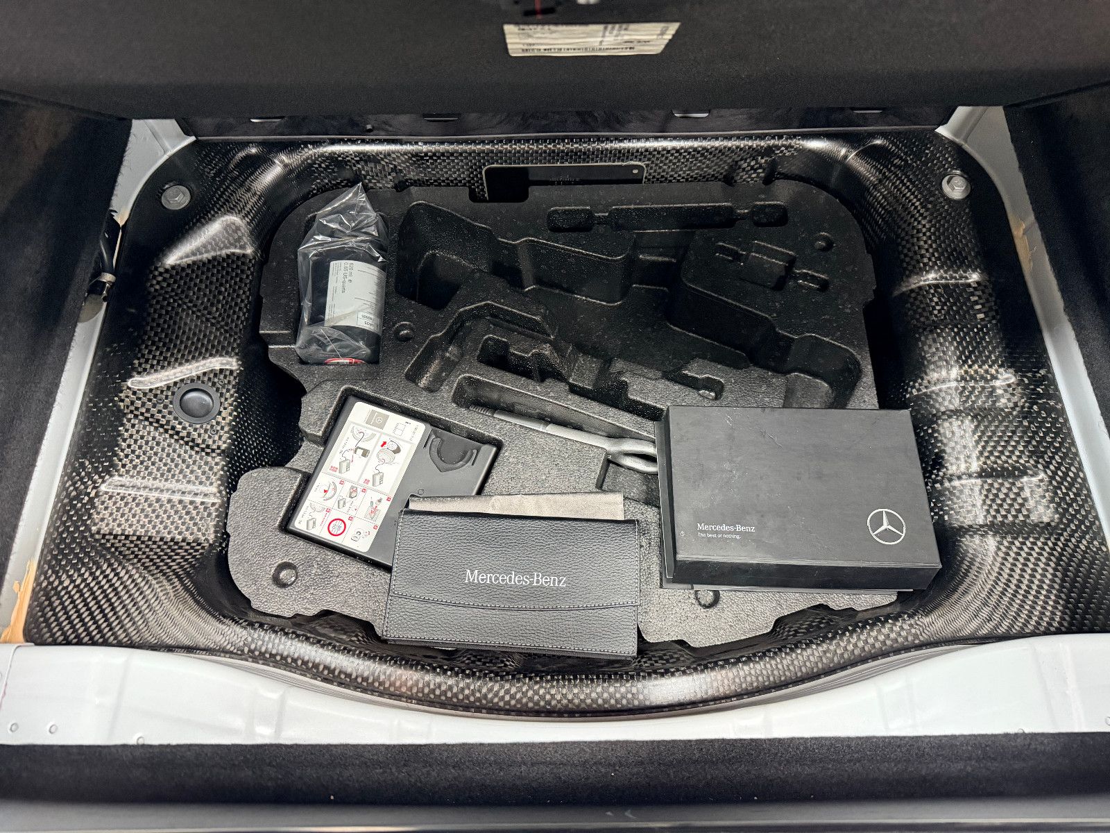 Fahrzeugabbildung Mercedes-Benz S 63 AMG 4Matic+ L *PANO*HUD*360°*DTR*SOFTCLOSE*