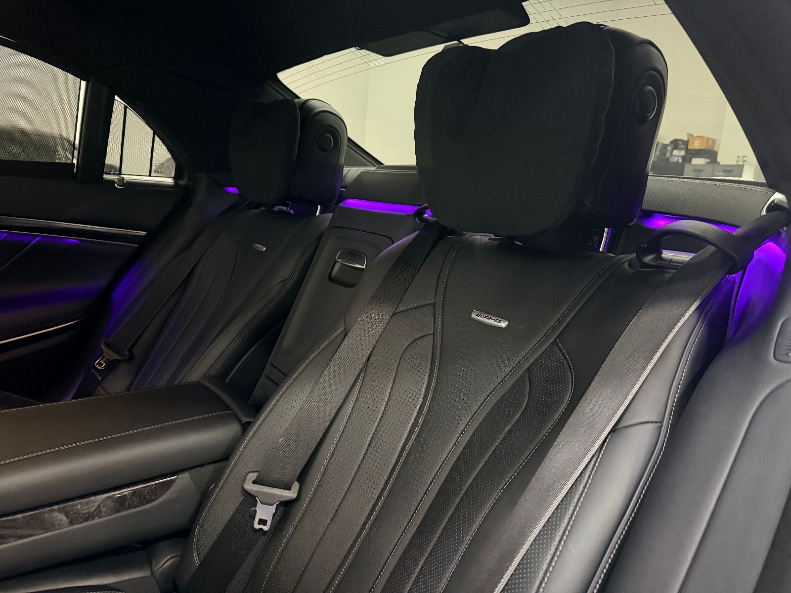 Fahrzeugabbildung Mercedes-Benz S 63 AMG 4Matic+ L *PANO*HUD*360°*DTR*SOFTCLOSE*