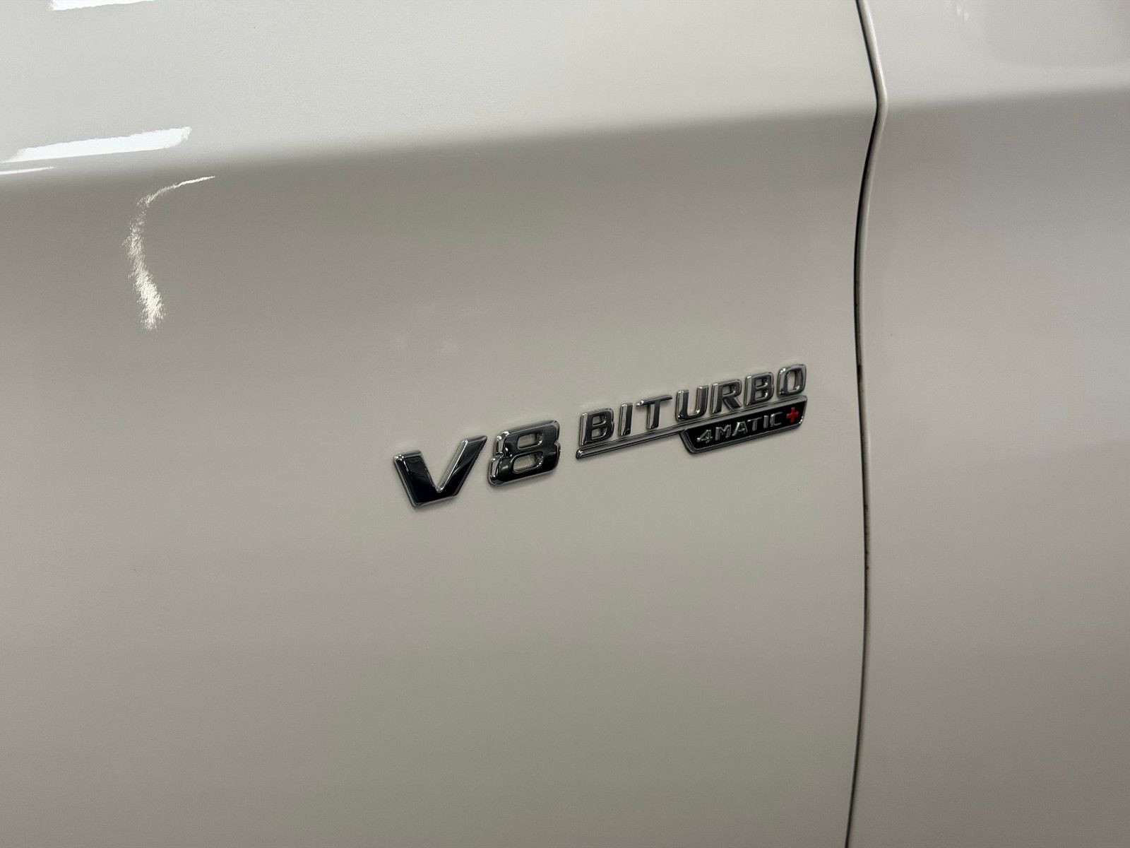 Fahrzeugabbildung Mercedes-Benz S 63 AMG 4Matic+ L *PANO*HUD*360°*DTR*SOFTCLOSE*