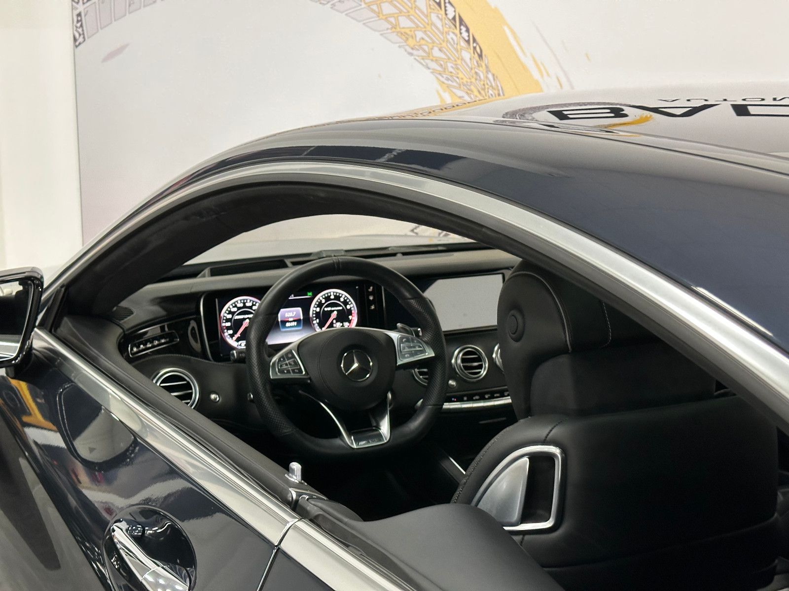 Fahrzeugabbildung Mercedes-Benz S 63 AMG Coupe 4Matic*3D BURMESTER*BREMSEN NEU*