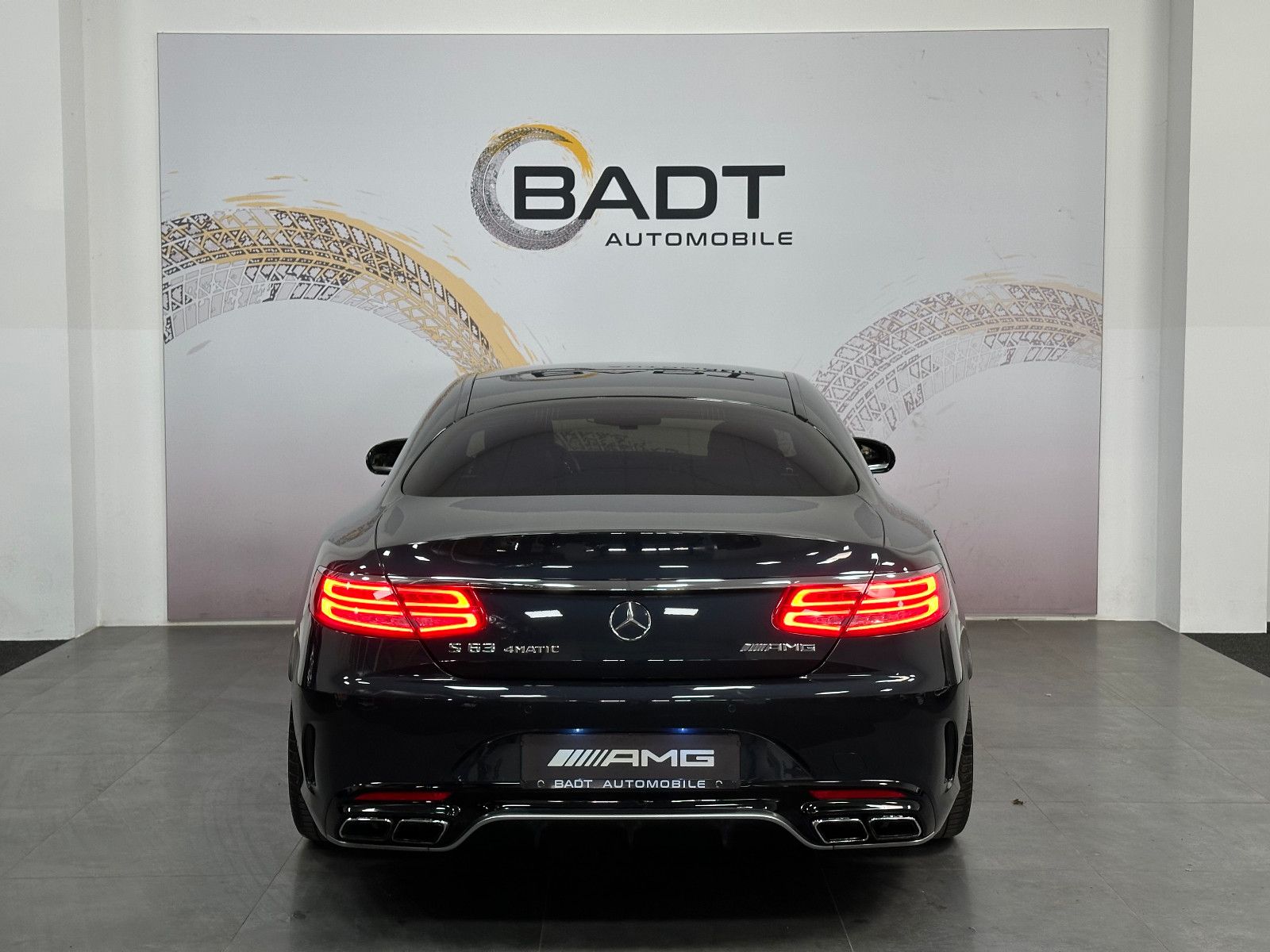 Fahrzeugabbildung Mercedes-Benz S 63 AMG Coupe 4Matic*3D BURMESTER*BREMSEN NEU*