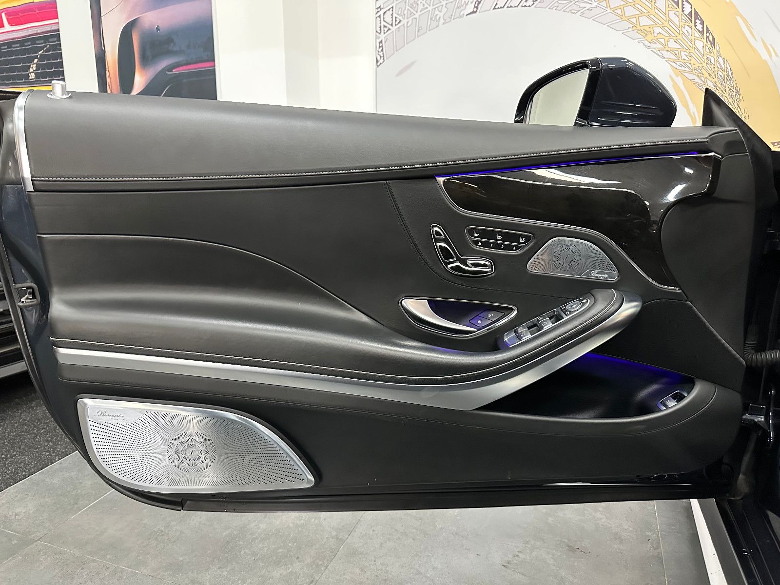 Fahrzeugabbildung Mercedes-Benz S 63 AMG Coupe 4Matic*3D BURMESTER*BREMSEN NEU*