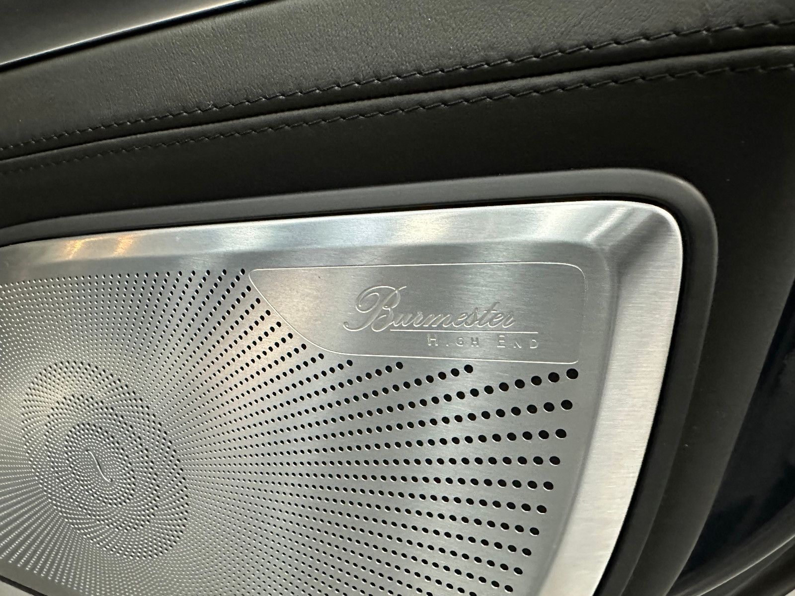 Fahrzeugabbildung Mercedes-Benz S 63 AMG Coupe 4Matic*3D BURMESTER*BREMSEN NEU*