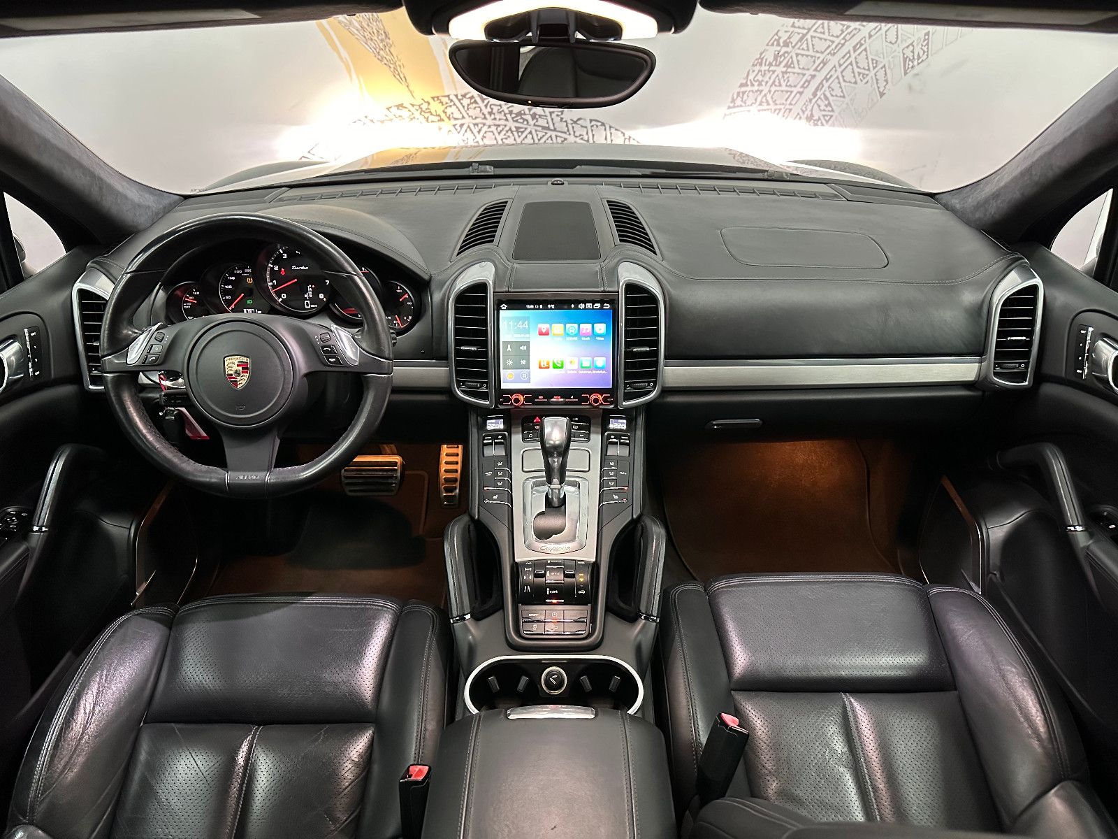 Fahrzeugabbildung Porsche Cayenne Turbo Burmester Memory Schiebedach