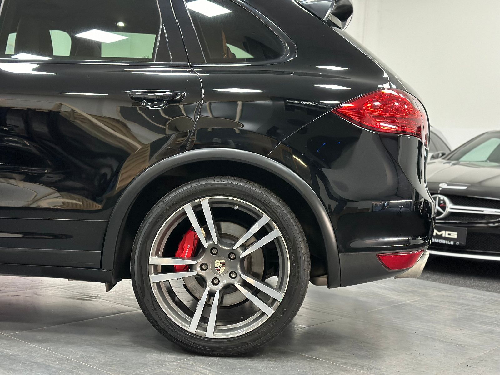Fahrzeugabbildung Porsche Cayenne Turbo Burmester Memory Schiebedach