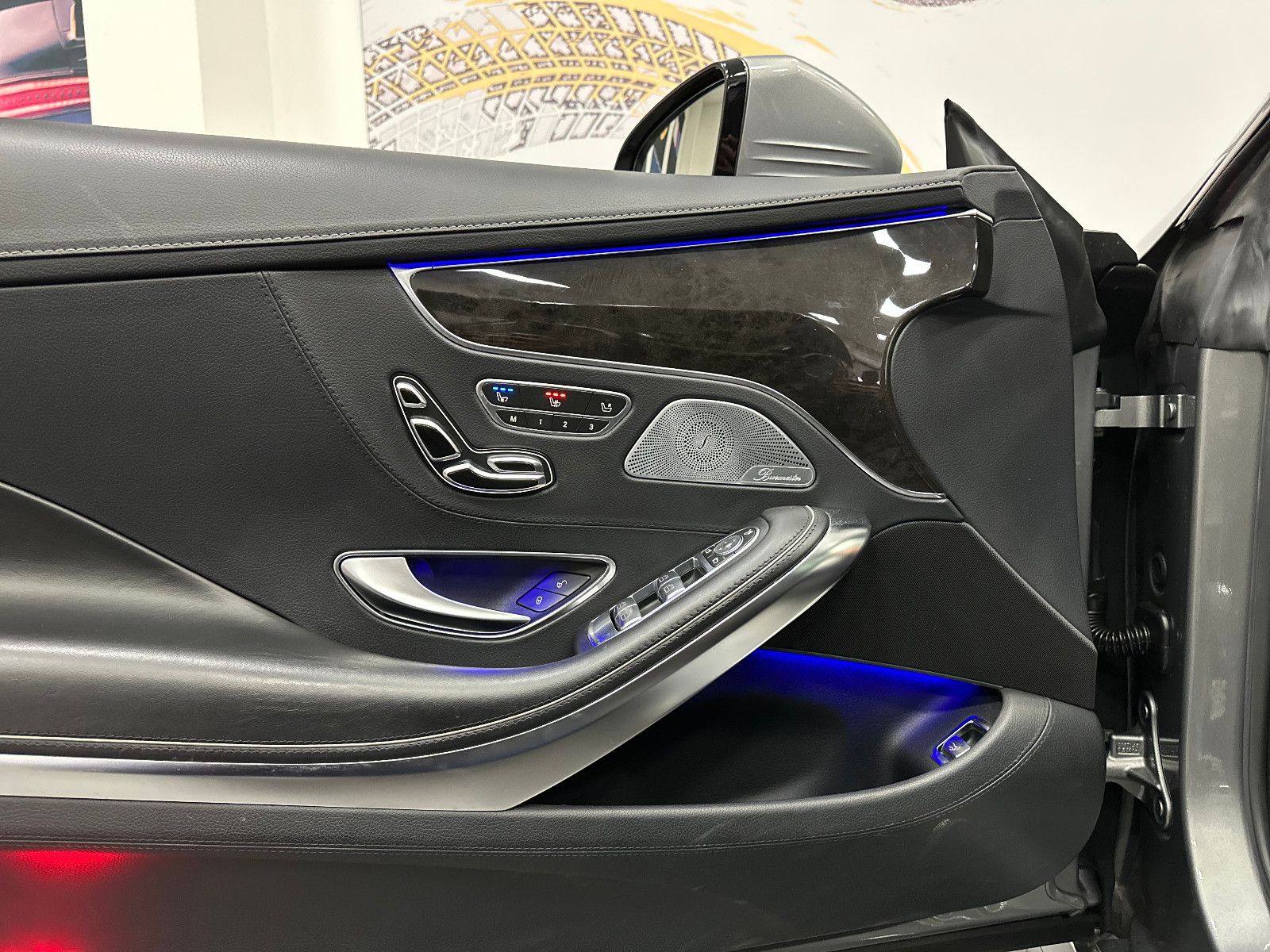 Fahrzeugabbildung Mercedes-Benz S 63 AMG Coupe 4Matic *Bremsen Neu*OLED*22 ZOLL*