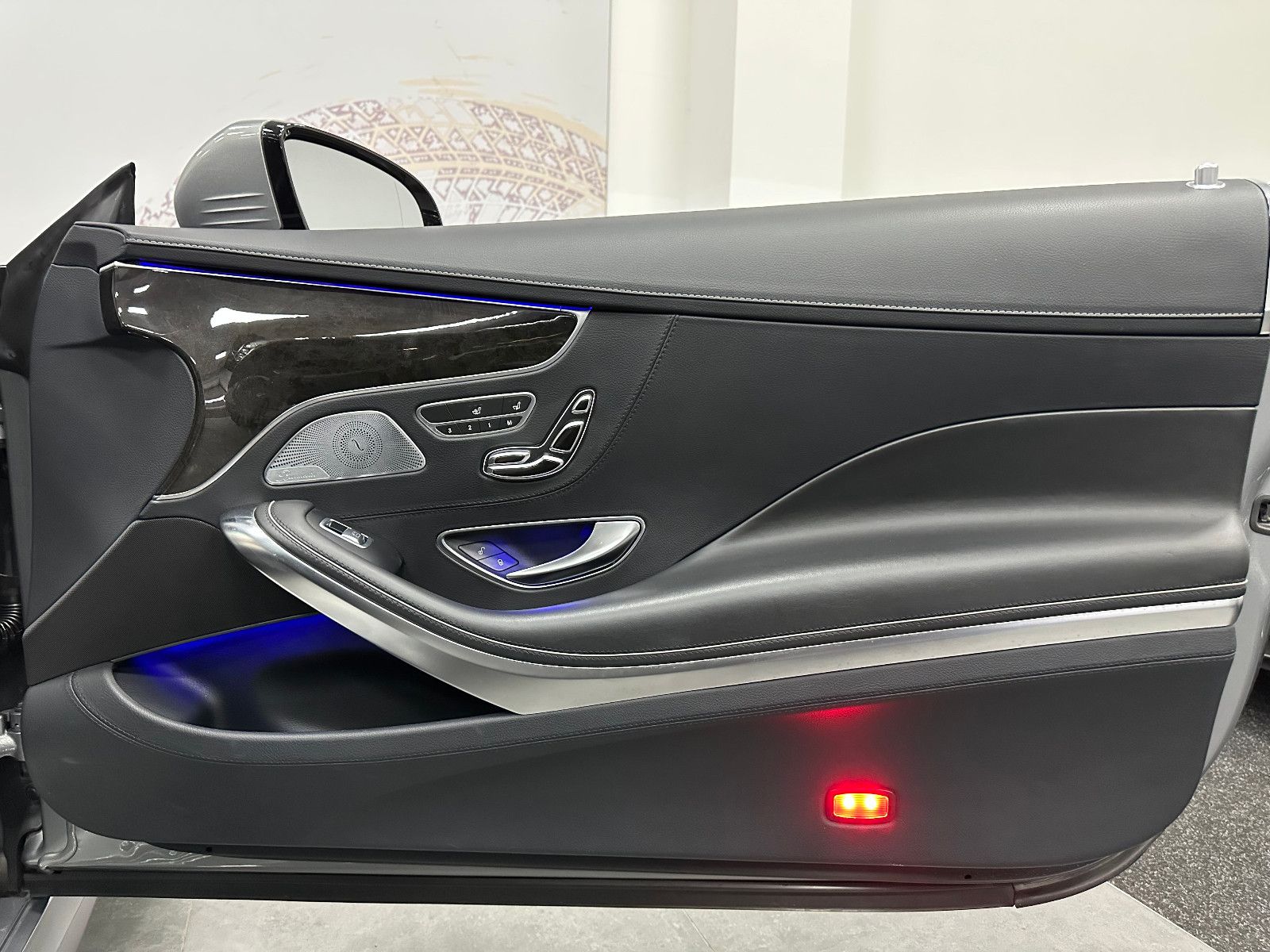 Fahrzeugabbildung Mercedes-Benz S 63 AMG Coupe 4Matic *Bremsen Neu*OLED*22 ZOLL*