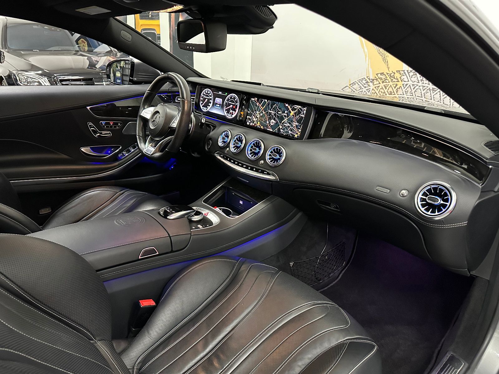 Fahrzeugabbildung Mercedes-Benz S 63 AMG Coupe 4Matic *Bremsen Neu*OLED*22 ZOLL*