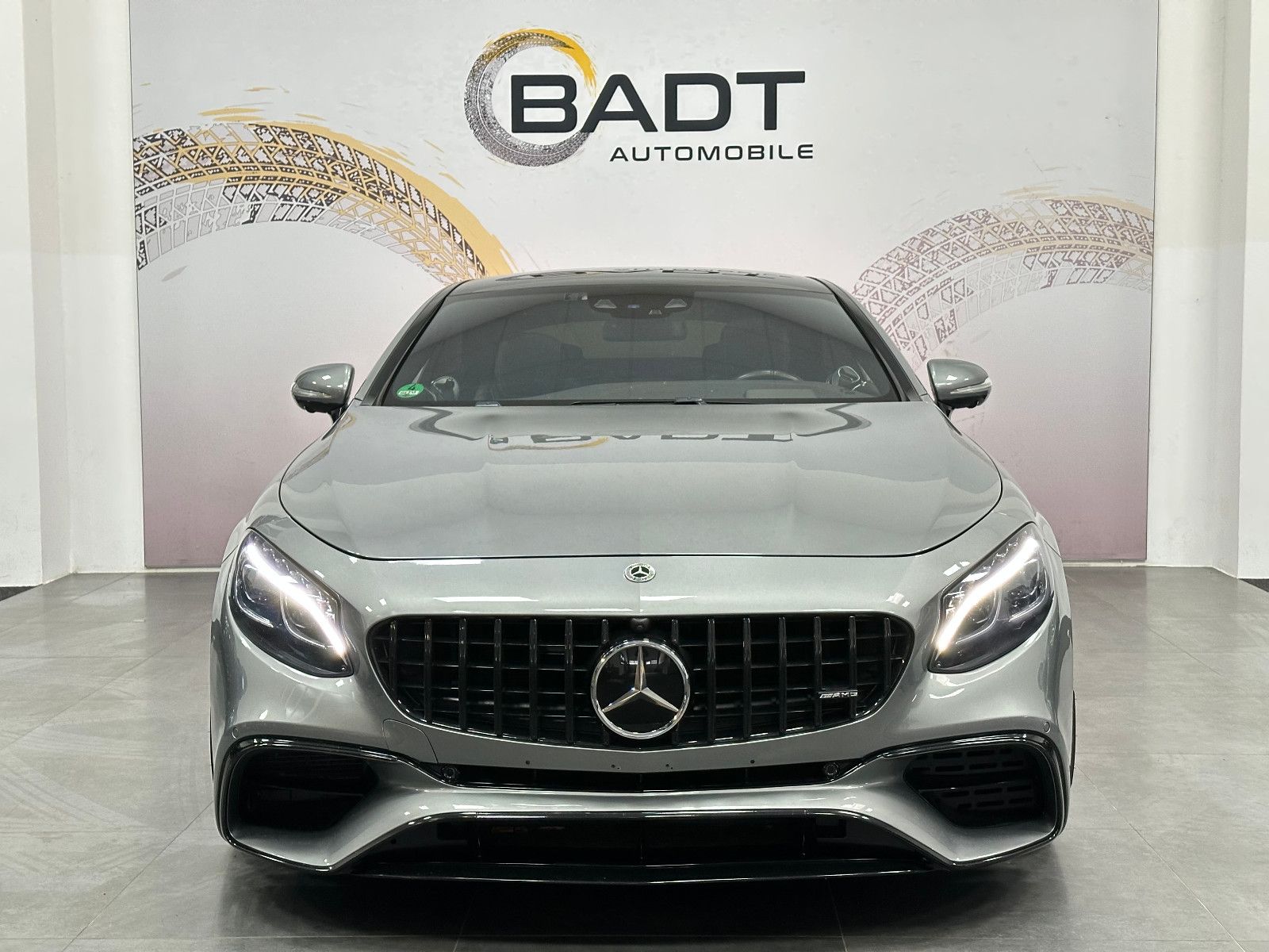 Fahrzeugabbildung Mercedes-Benz S 63 AMG Coupe 4Matic *Bremsen Neu*OLED*22 ZOLL*