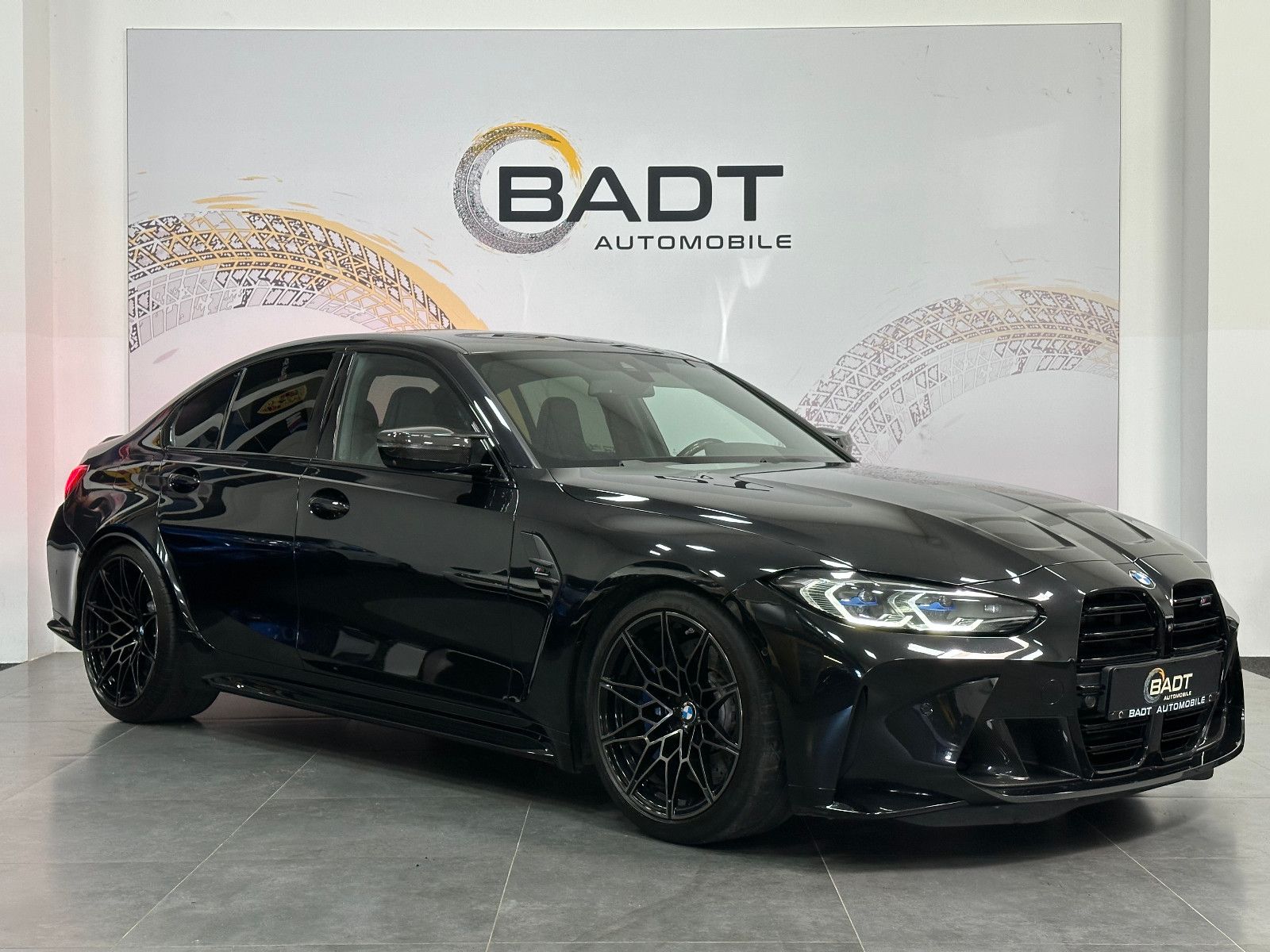 Fahrzeugabbildung BMW M3 Lim. Competition*CARBON+PERF. SITZE*360°*