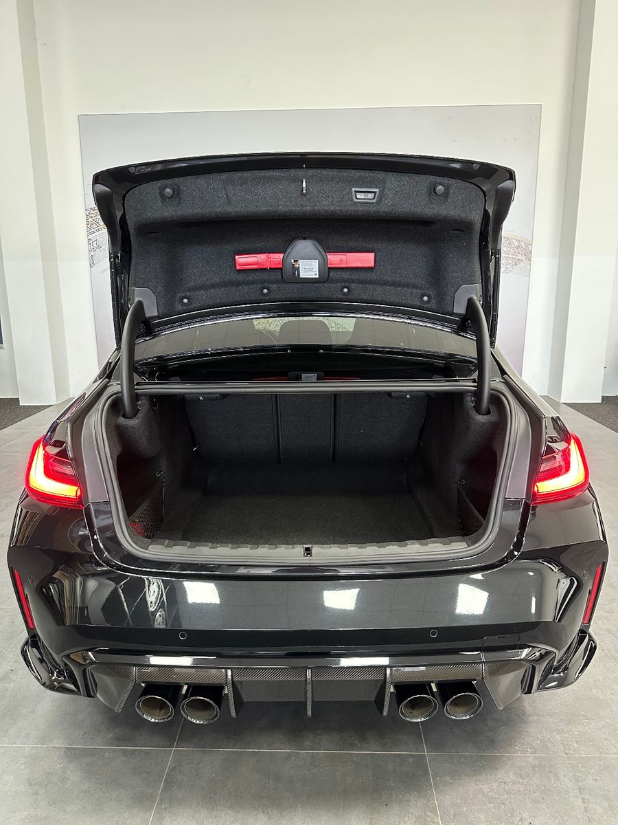 Fahrzeugabbildung BMW M3 Lim. Competition*CARBON+PERF. SITZE*360°*