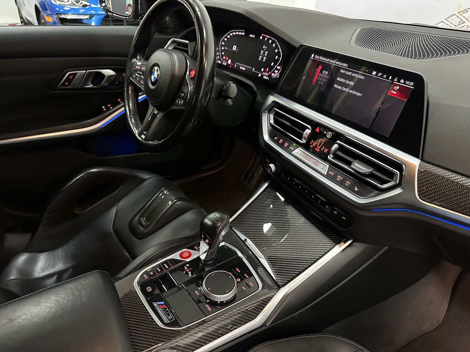 Fahrzeugabbildung BMW M3 Lim. Competition*CARBON+PERF. SITZE*360°*