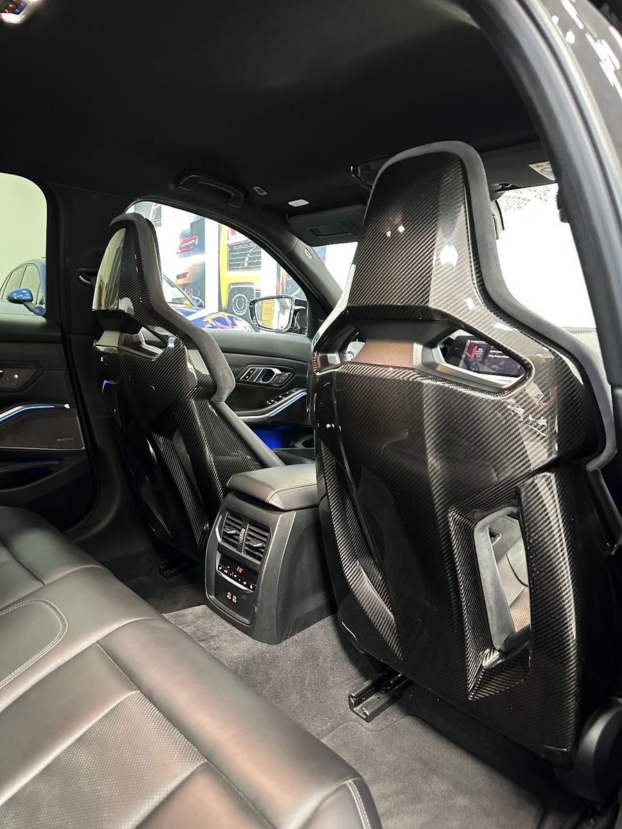 Fahrzeugabbildung BMW M3 Lim. Competition*CARBON+PERF. SITZE*360°*