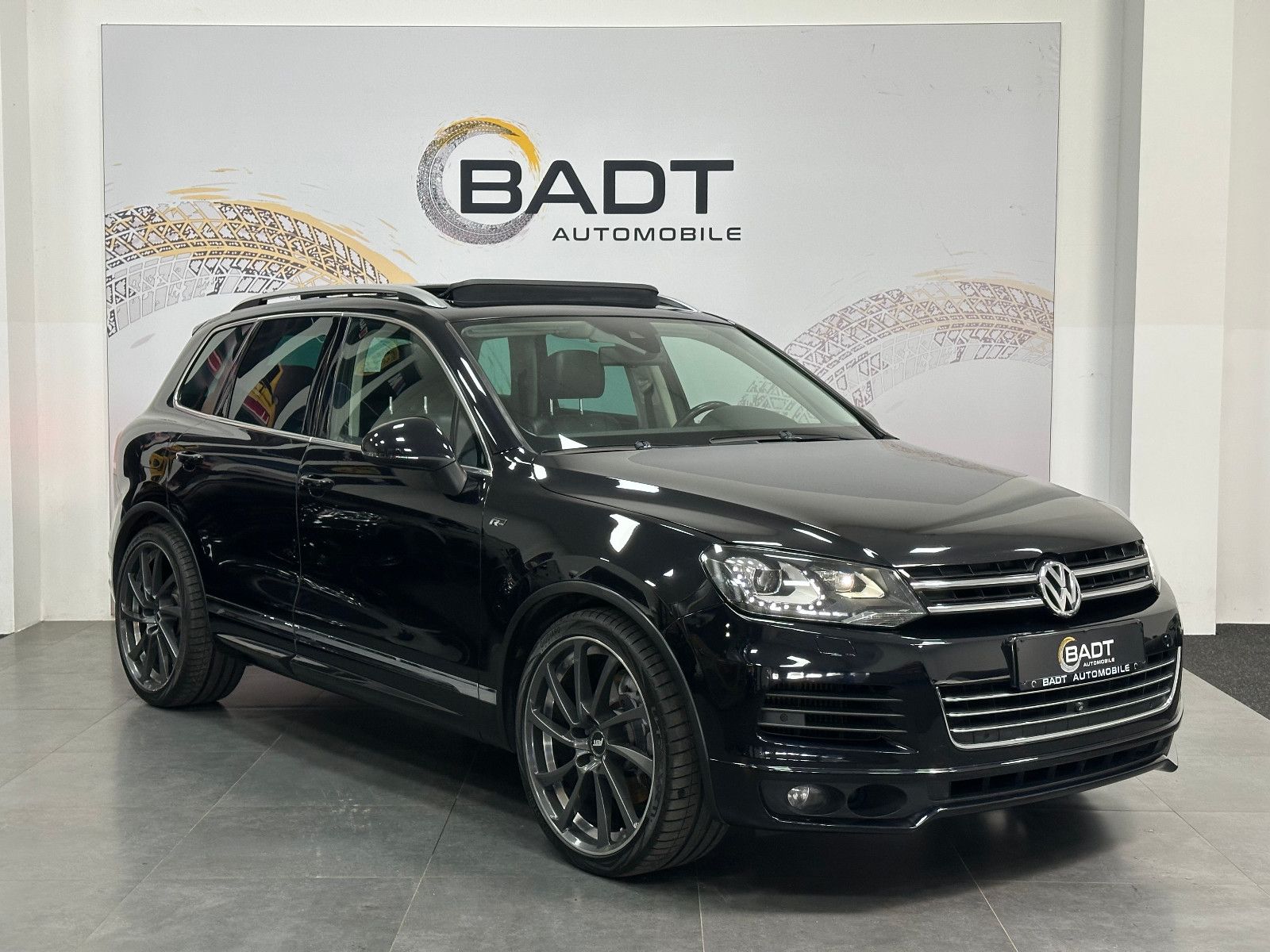 Fahrzeugabbildung Volkswagen Touareg V8 TDI ABT R-LINE DYNAUDIO AHK PANO 22"