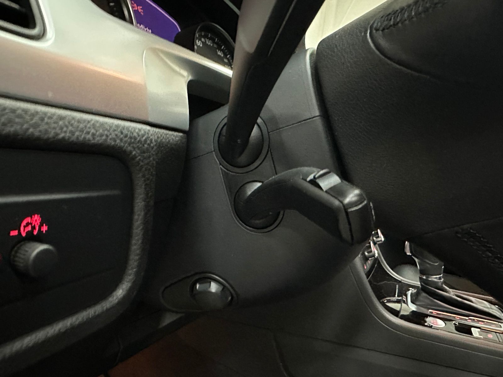 Fahrzeugabbildung Volkswagen Touareg V8 TDI ABT R-LINE DYNAUDIO AHK PANO 22"