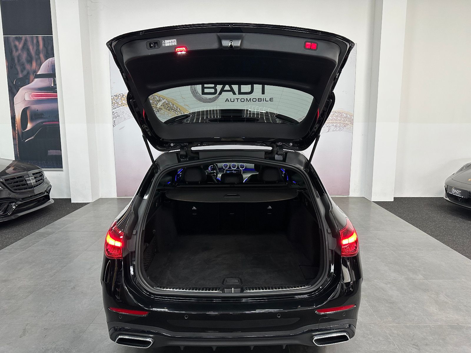 Fahrzeugabbildung Mercedes-Benz C 300 d T-Modell *AMG Line*DTR*360°*MEMORY*