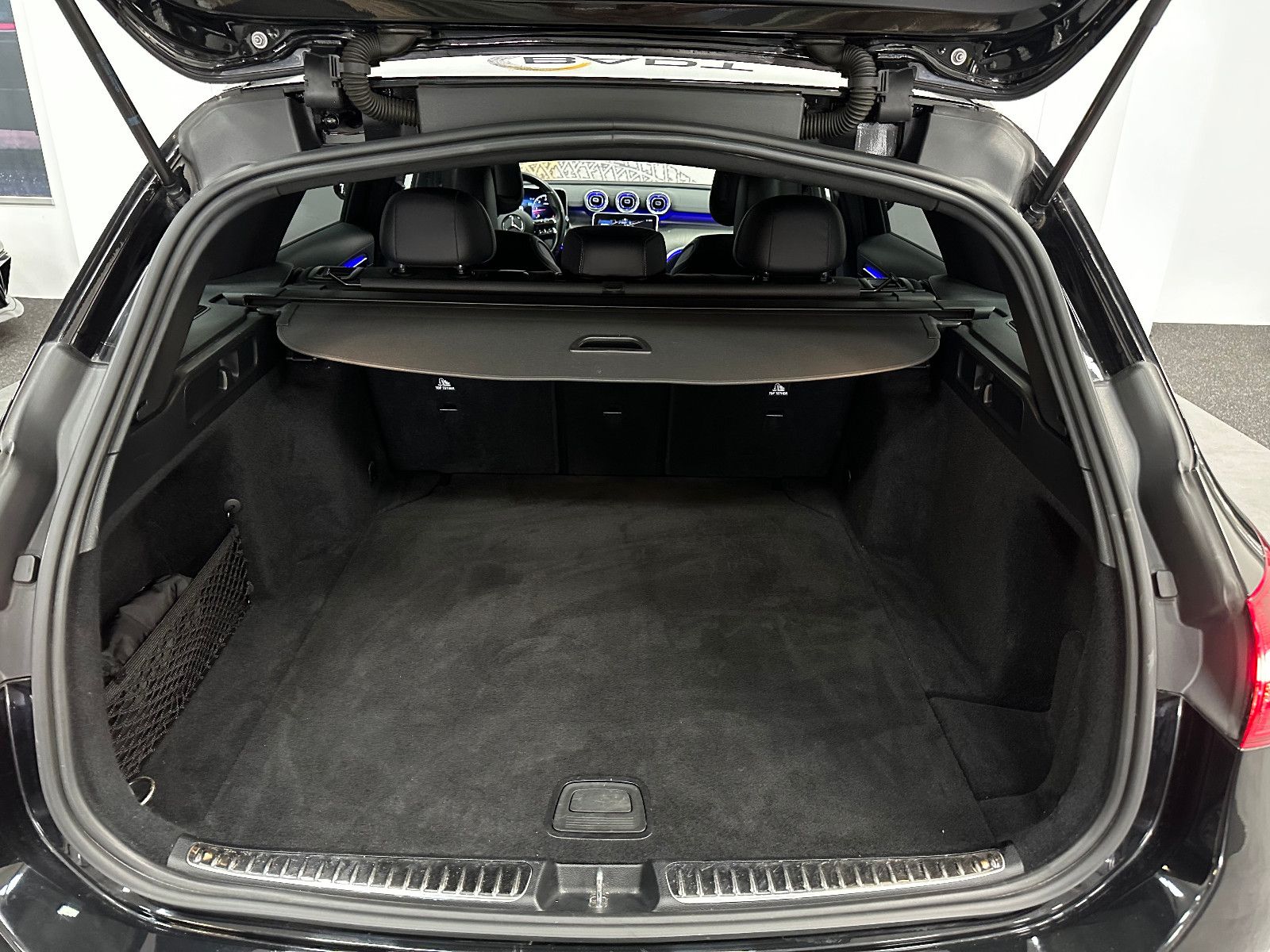 Fahrzeugabbildung Mercedes-Benz C 300 d T-Modell *AMG Line*DTR*360°*MEMORY*