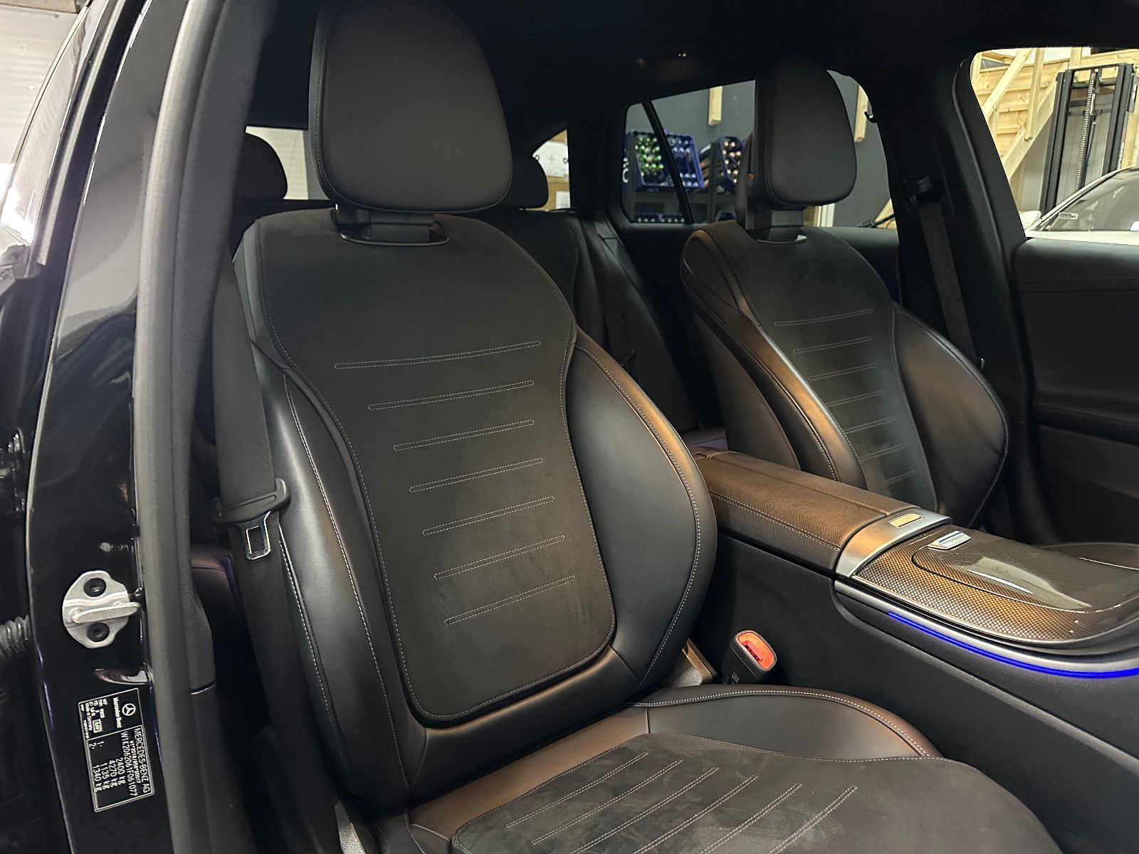 Fahrzeugabbildung Mercedes-Benz C 300 d T-Modell *AMG Line*DTR*360°*MEMORY*