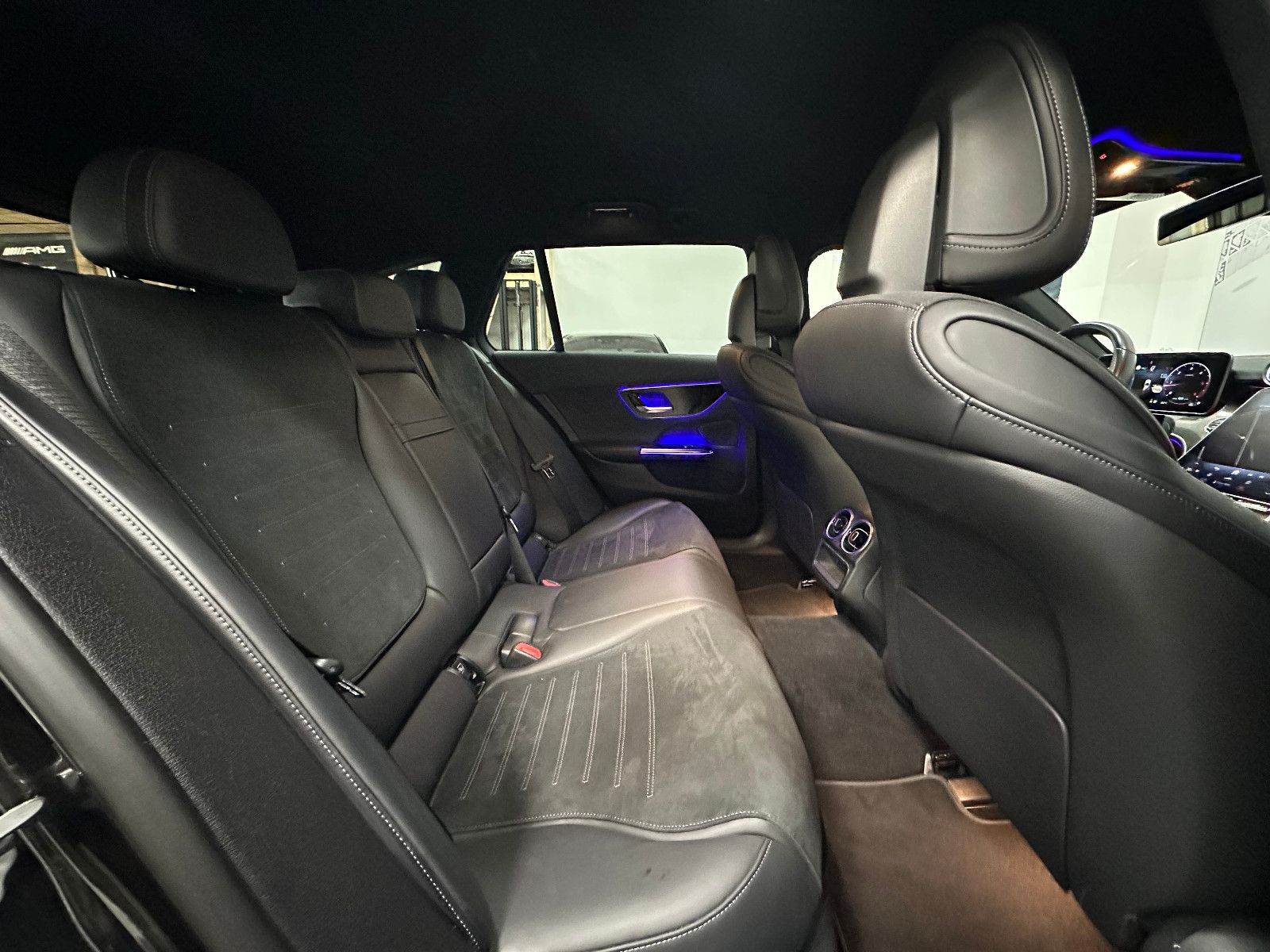 Fahrzeugabbildung Mercedes-Benz C 300 d T-Modell *AMG Line*DTR*360°*MEMORY*