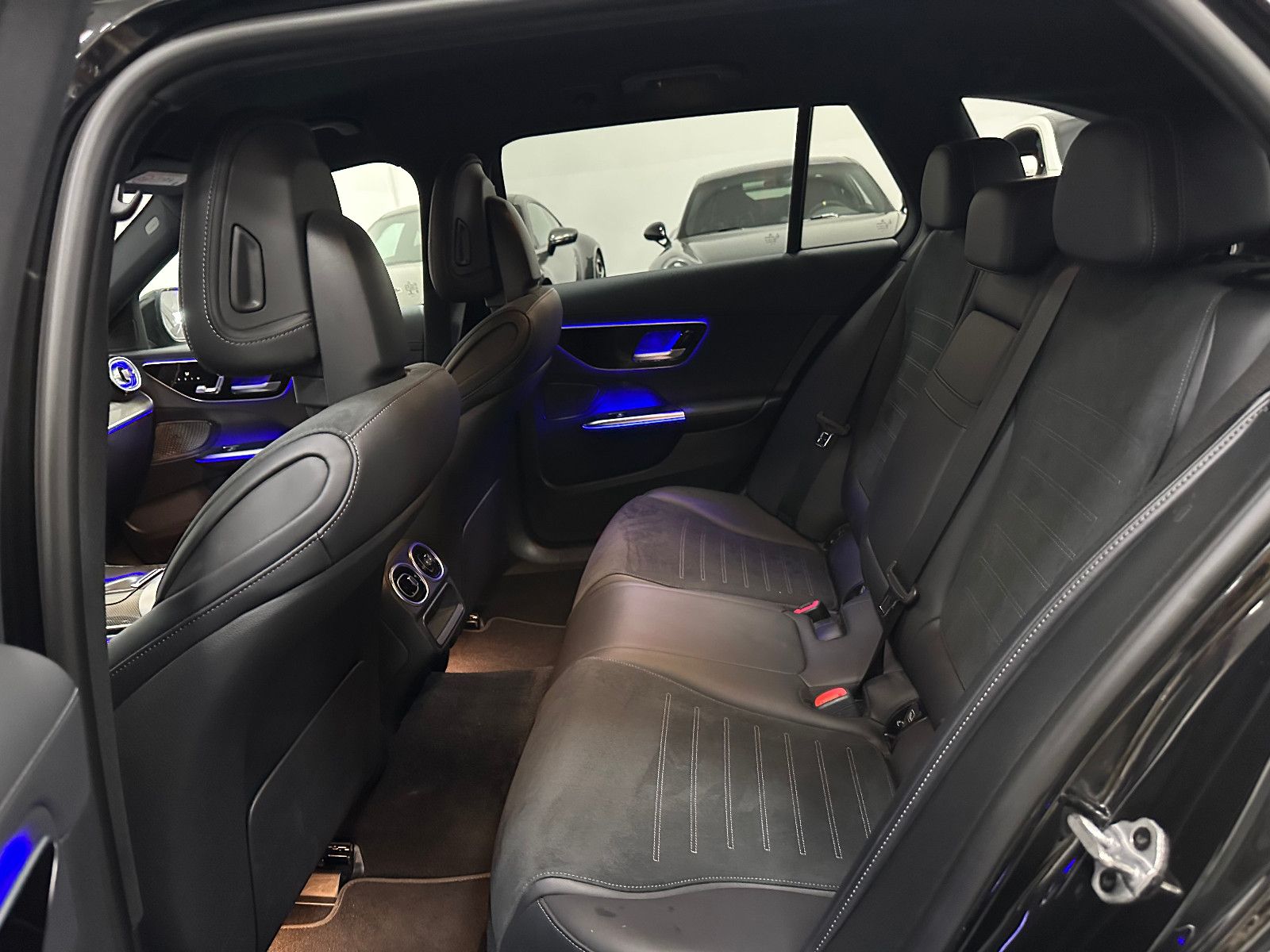 Fahrzeugabbildung Mercedes-Benz C 300 d T-Modell *AMG Line*DTR*360°*MEMORY*