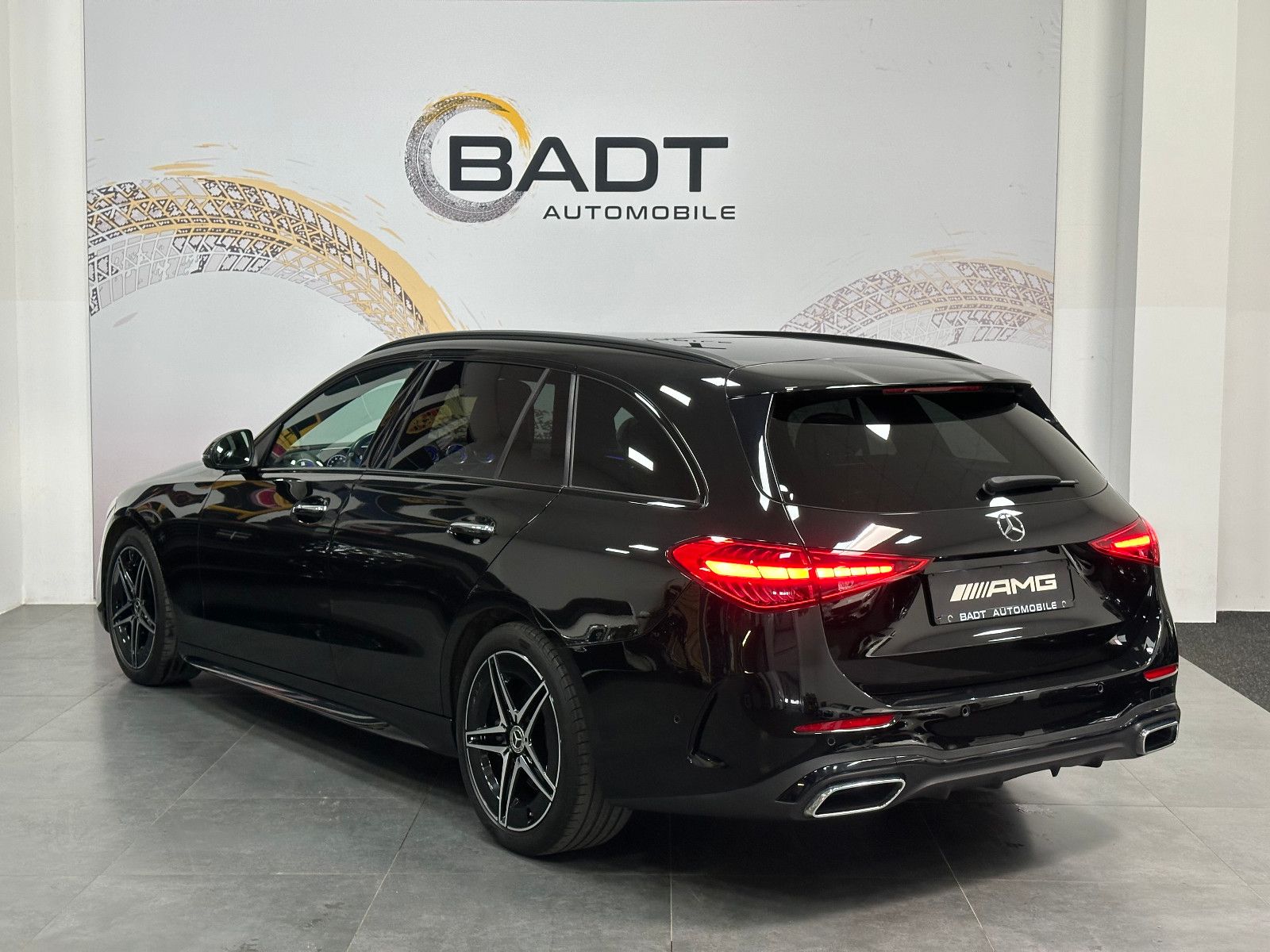 Fahrzeugabbildung Mercedes-Benz C 300 d T-Modell *AMG Line*DTR*360°*MEMORY*