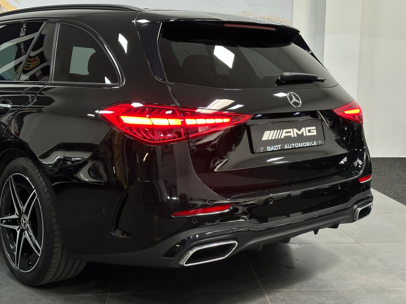 Fahrzeugabbildung Mercedes-Benz C 300 d T-Modell *AMG Line*DTR*360°*MEMORY*