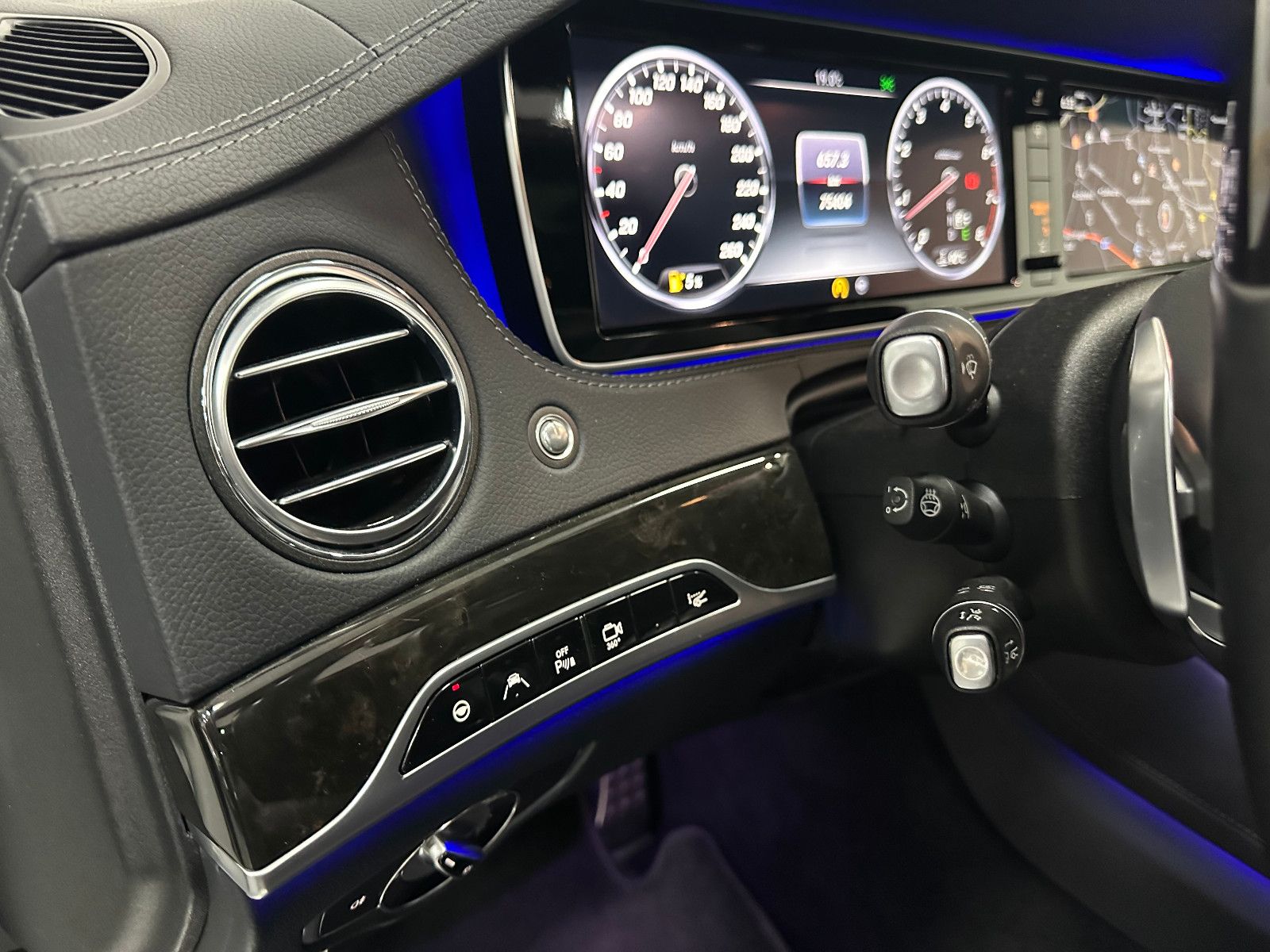Fahrzeugabbildung Mercedes-Benz S 500 Lang TV*22"*S65 AMG*PANO*DTR*360°*