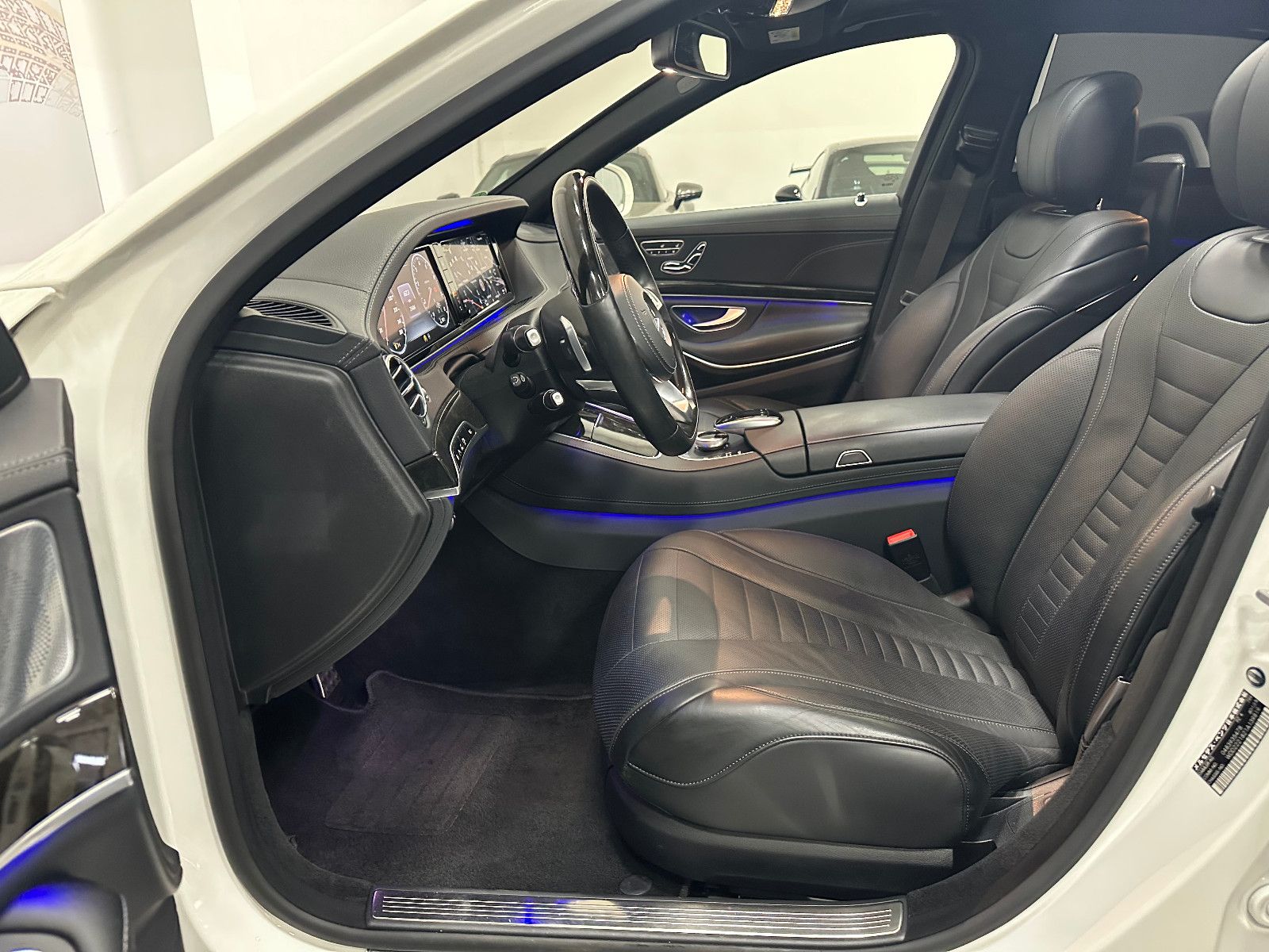 Fahrzeugabbildung Mercedes-Benz S 500 Lang TV*22"*S65 AMG*PANO*DTR*360°*