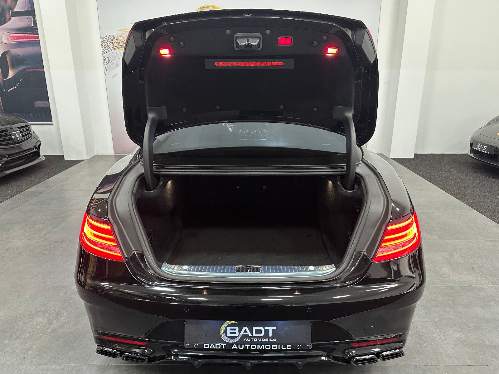 Fahrzeugabbildung Mercedes-Benz S 63 AMG 4Matic *Reifen NEU*Bremsen Neu*