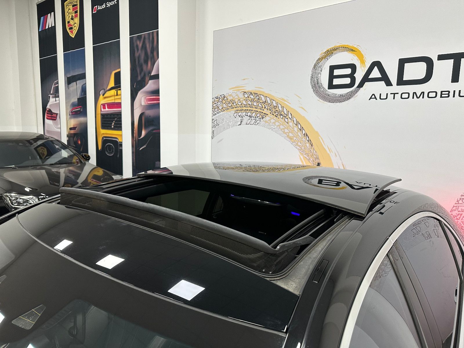 Fahrzeugabbildung Mercedes-Benz S 63 AMG 4Matic Lang*3D Burmester*PANO*Carbon 2