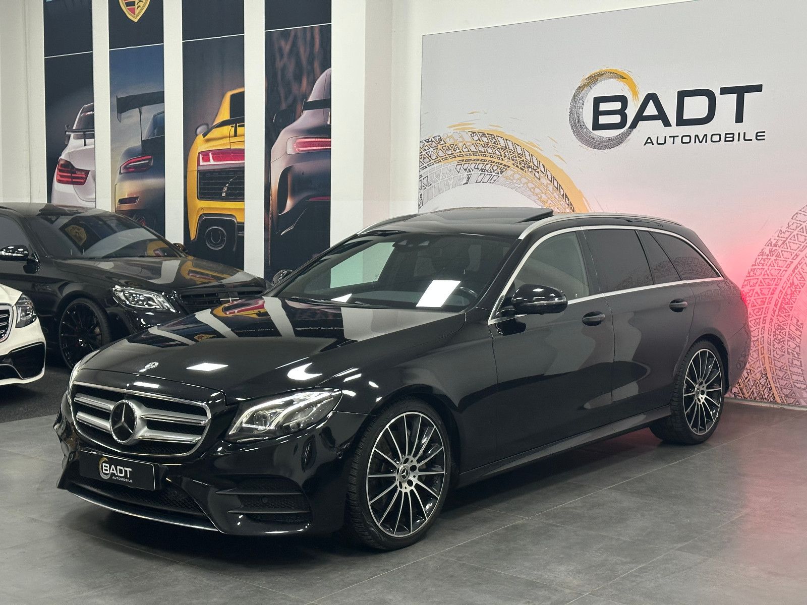 Fahrzeugabbildung Mercedes-Benz E 400 d 4-Matic T-Modell *AMG*360°*DTR*AHK*STHZ*