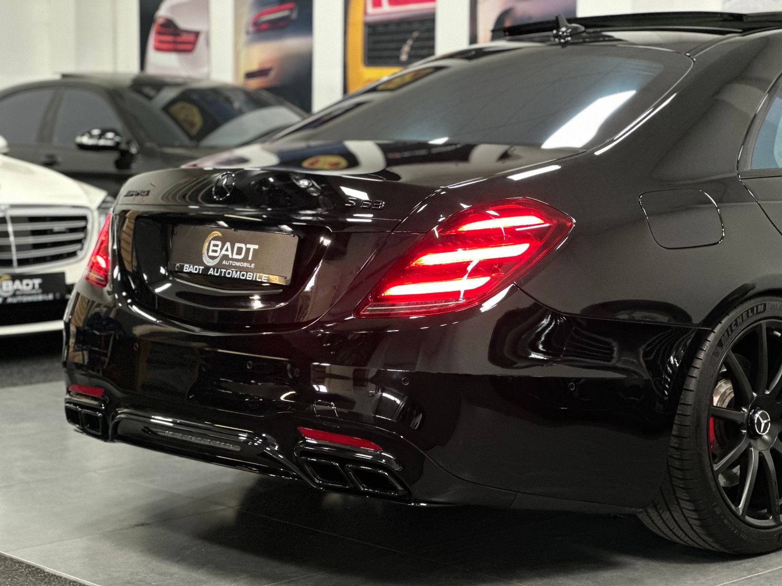 Fahrzeugabbildung Mercedes-Benz S 63 AMG 4Matic L *TV*FACELIFT*3D BURMESTER*DTR