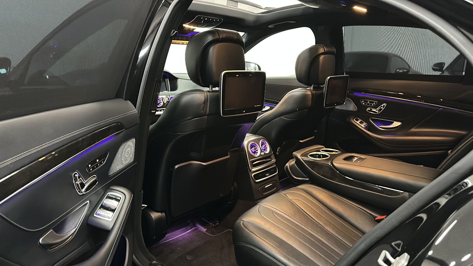 Fahrzeugabbildung Mercedes-Benz S 63 AMG 4Matic L *TV*FACELIFT*3D BURMESTER*DTR