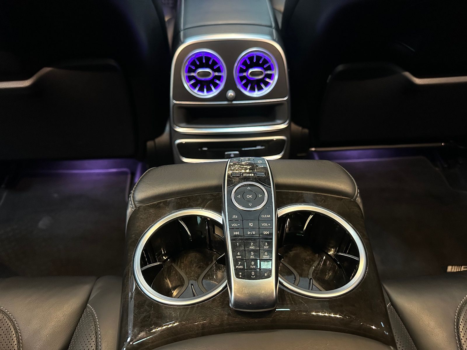 Fahrzeugabbildung Mercedes-Benz S 63 AMG 4Matic L *TV*FACELIFT*3D BURMESTER*DTR