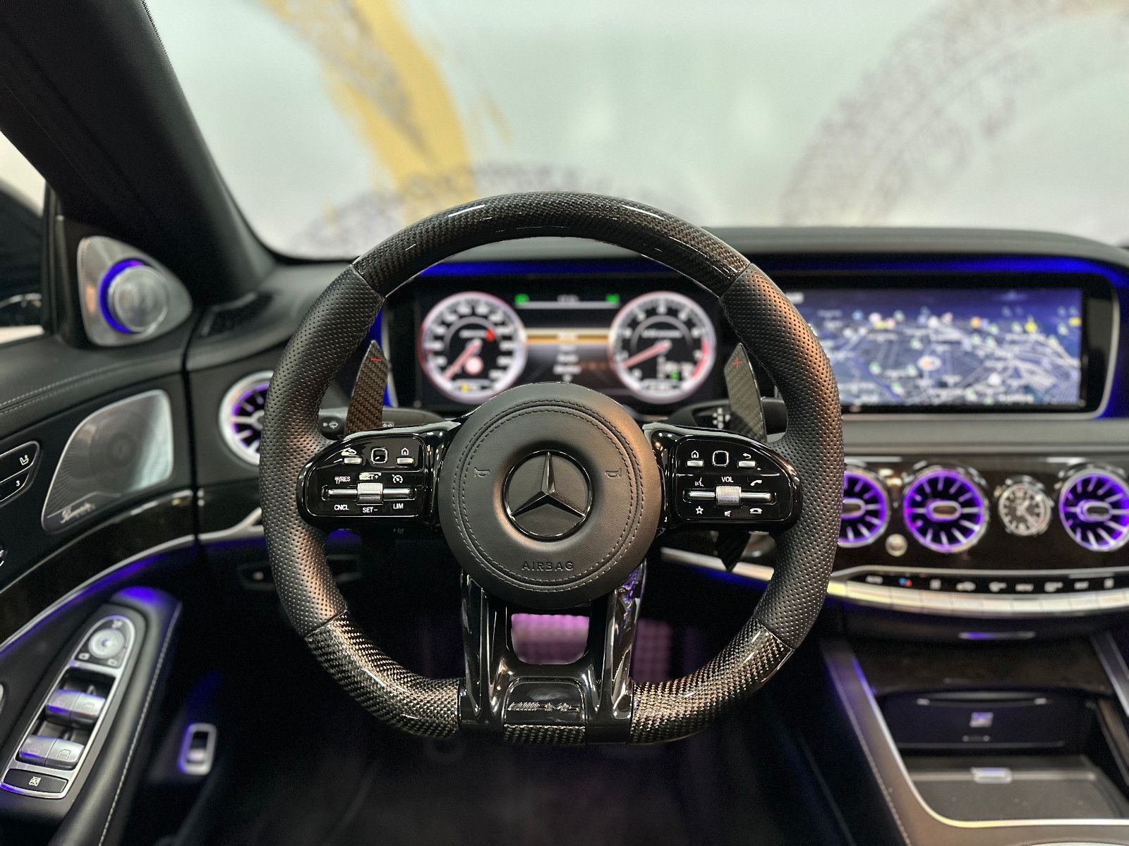 Fahrzeugabbildung Mercedes-Benz S 63 AMG 4Matic L *TV*FACELIFT*3D BURMESTER*DTR