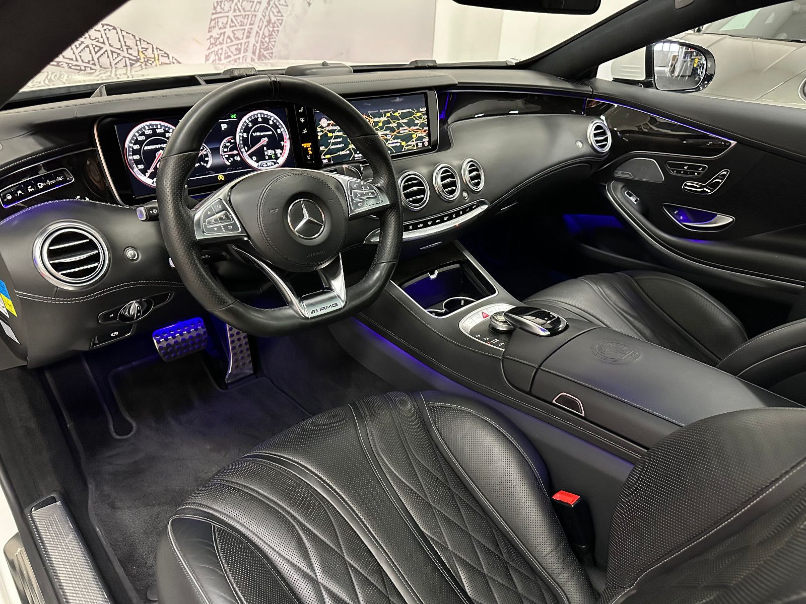 Fahrzeugabbildung Mercedes-Benz S 63 AMG Coupe 4Matic*Vollausstattung*SWAROVSKI*