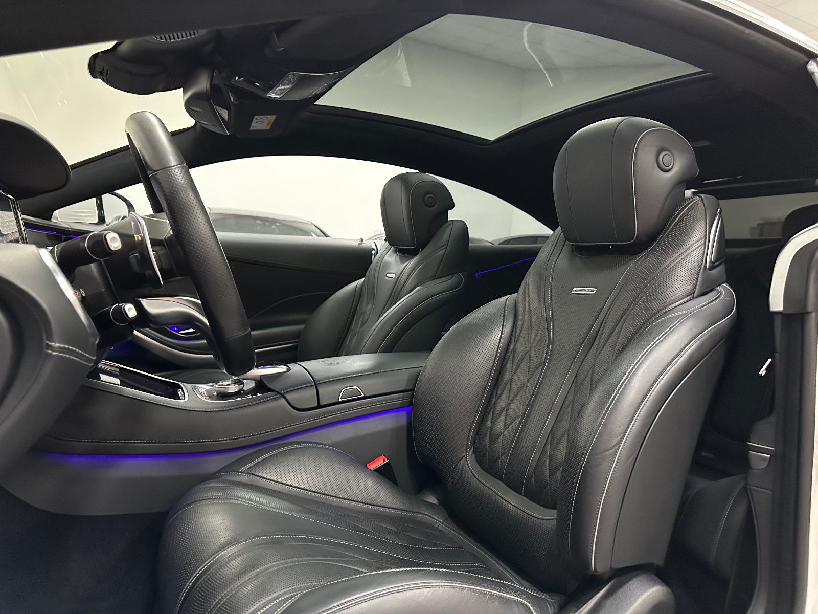 Fahrzeugabbildung Mercedes-Benz S 63 AMG Coupe 4Matic*Vollausstattung*SWAROVSKI*