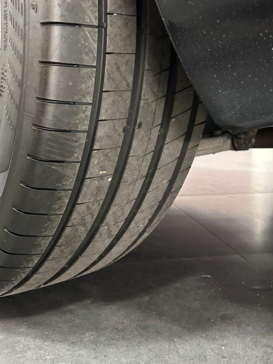 Fahrzeugabbildung Mercedes-Benz GLS 500 4Matic *DTR*PANO*AMG LINE*360°*H&K*